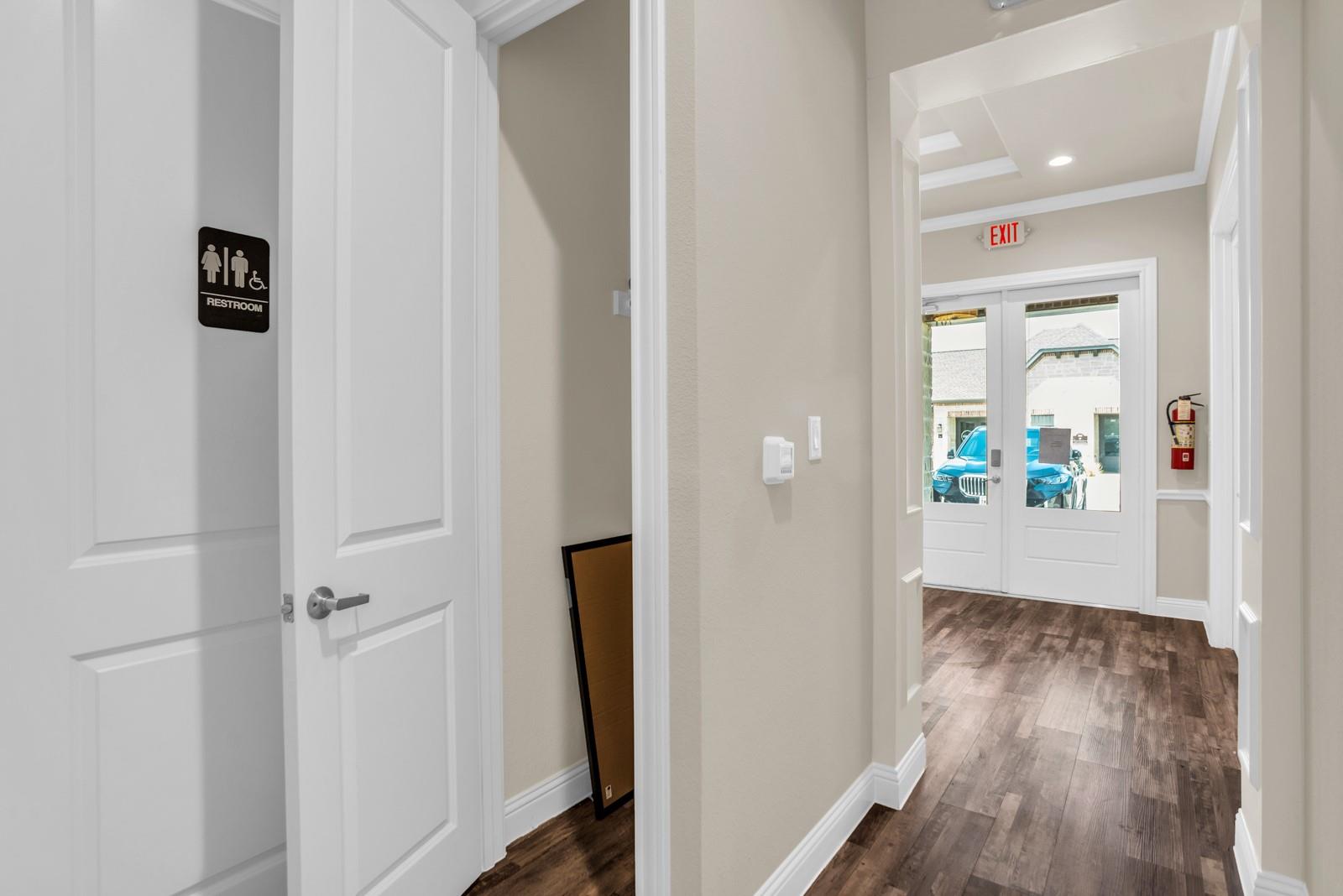 main property photo 25