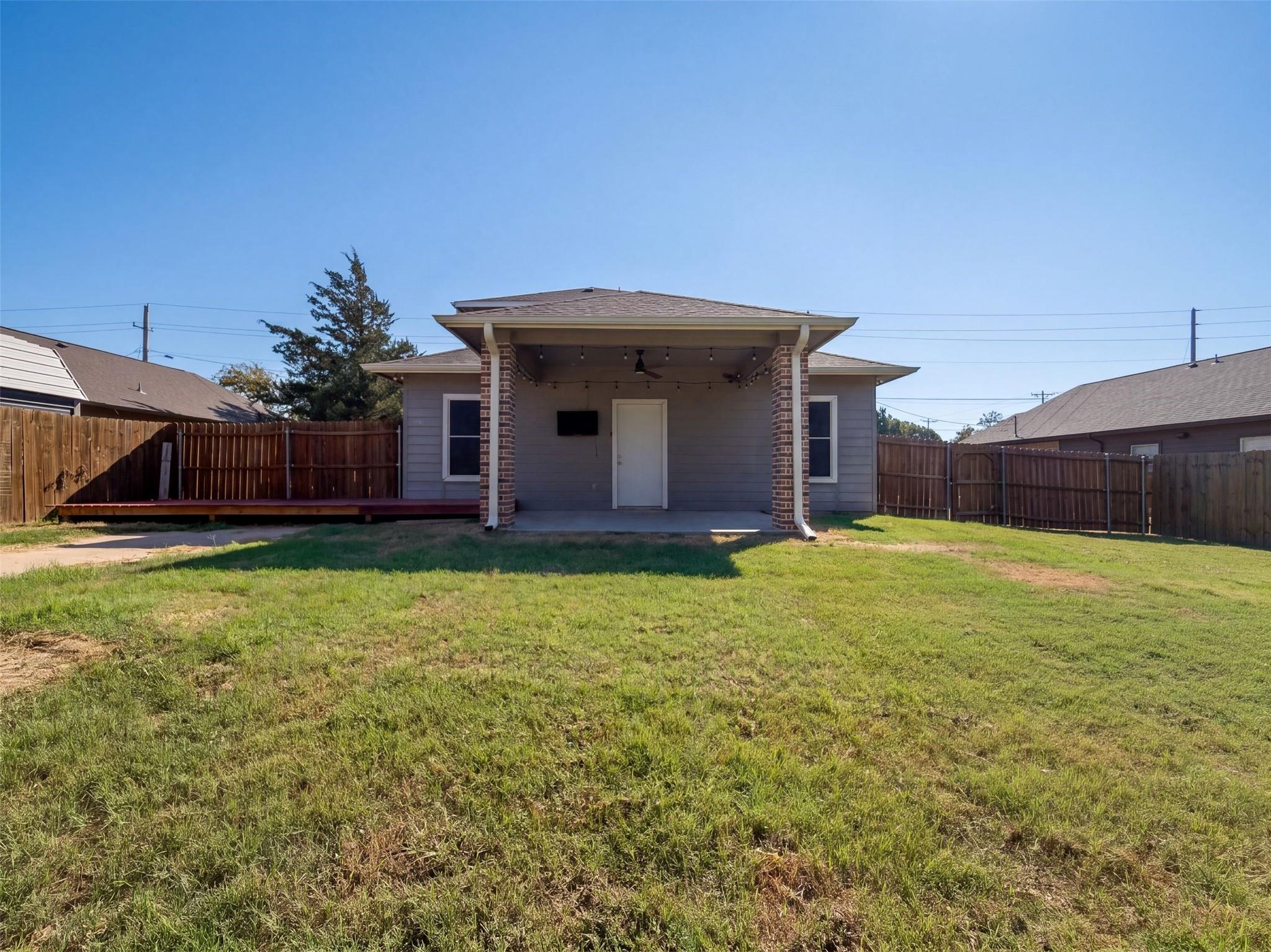 main property photo 4