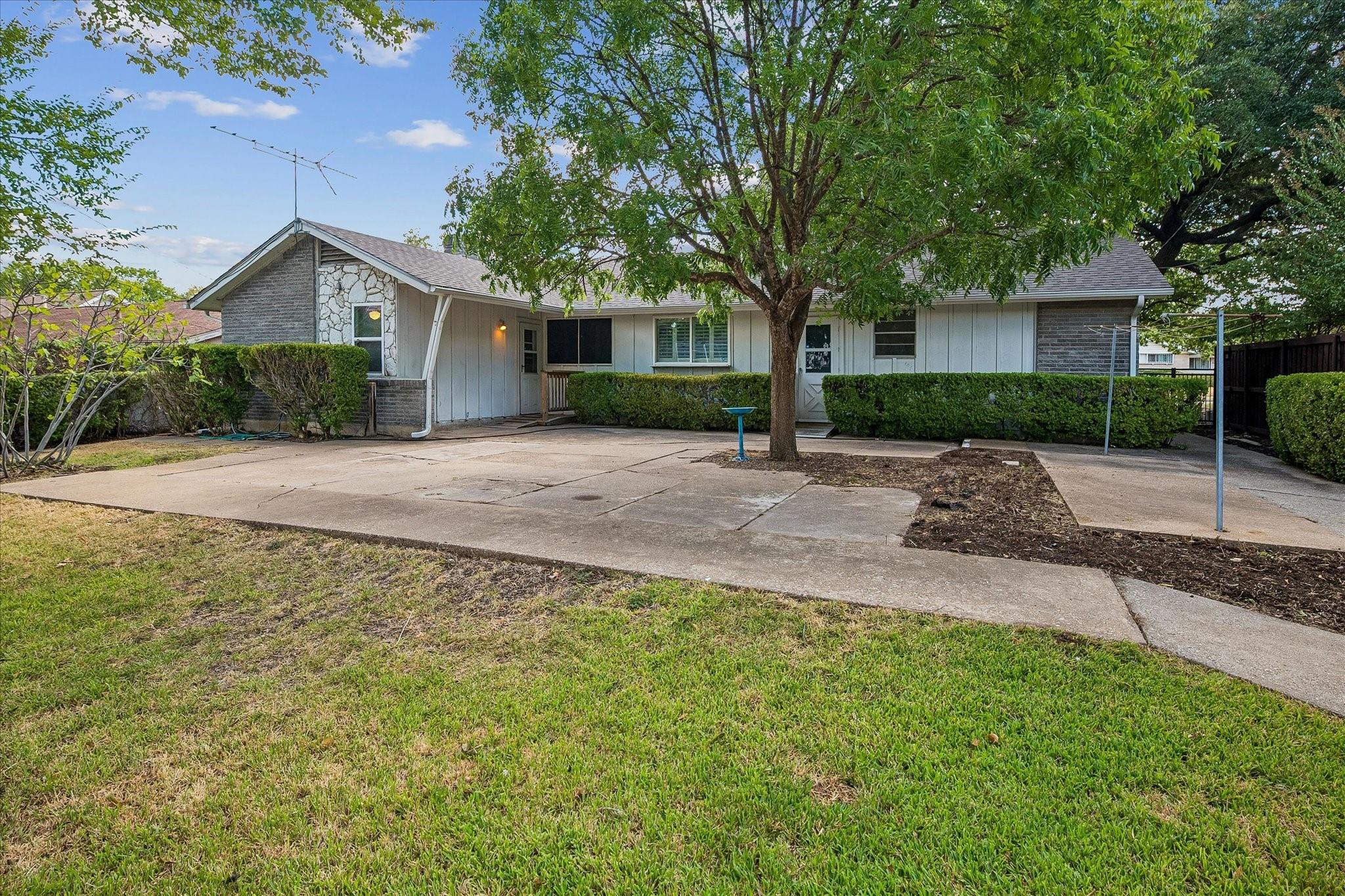 main property photo 34