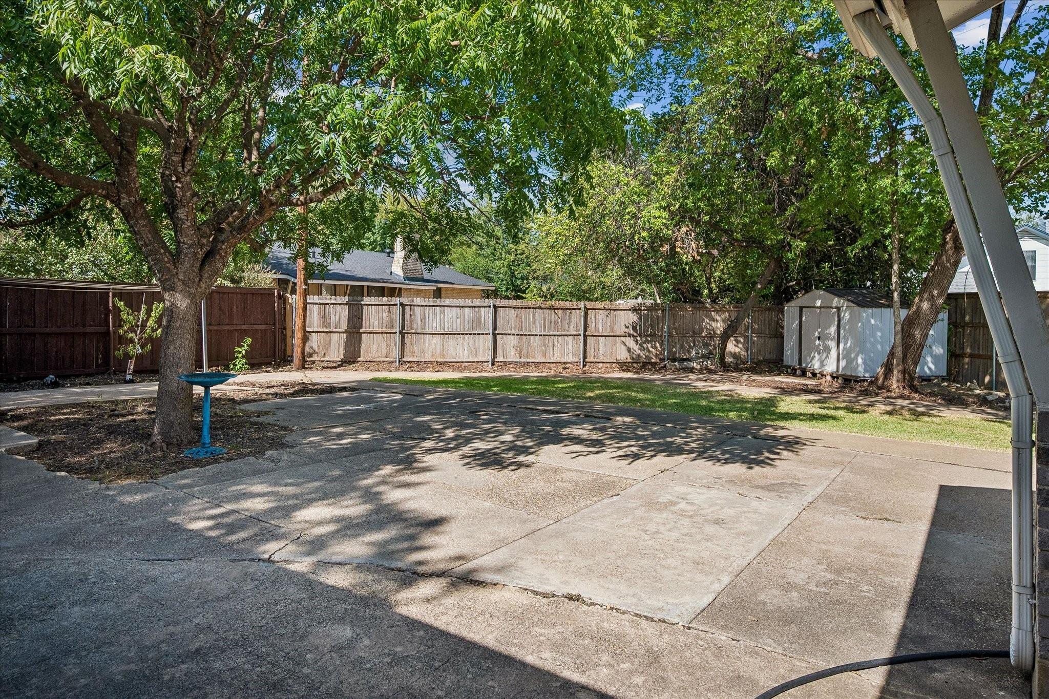 main property photo 35