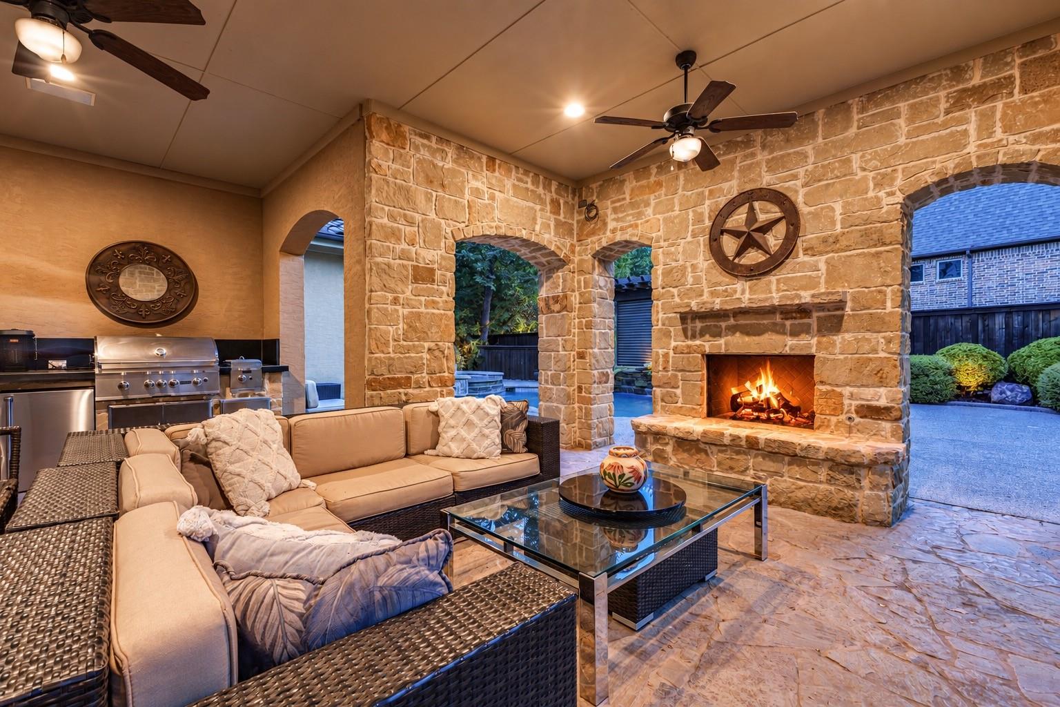 main property photo 31