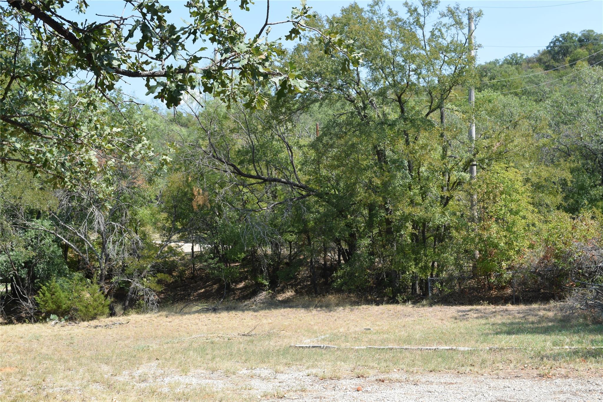 main property photo 6