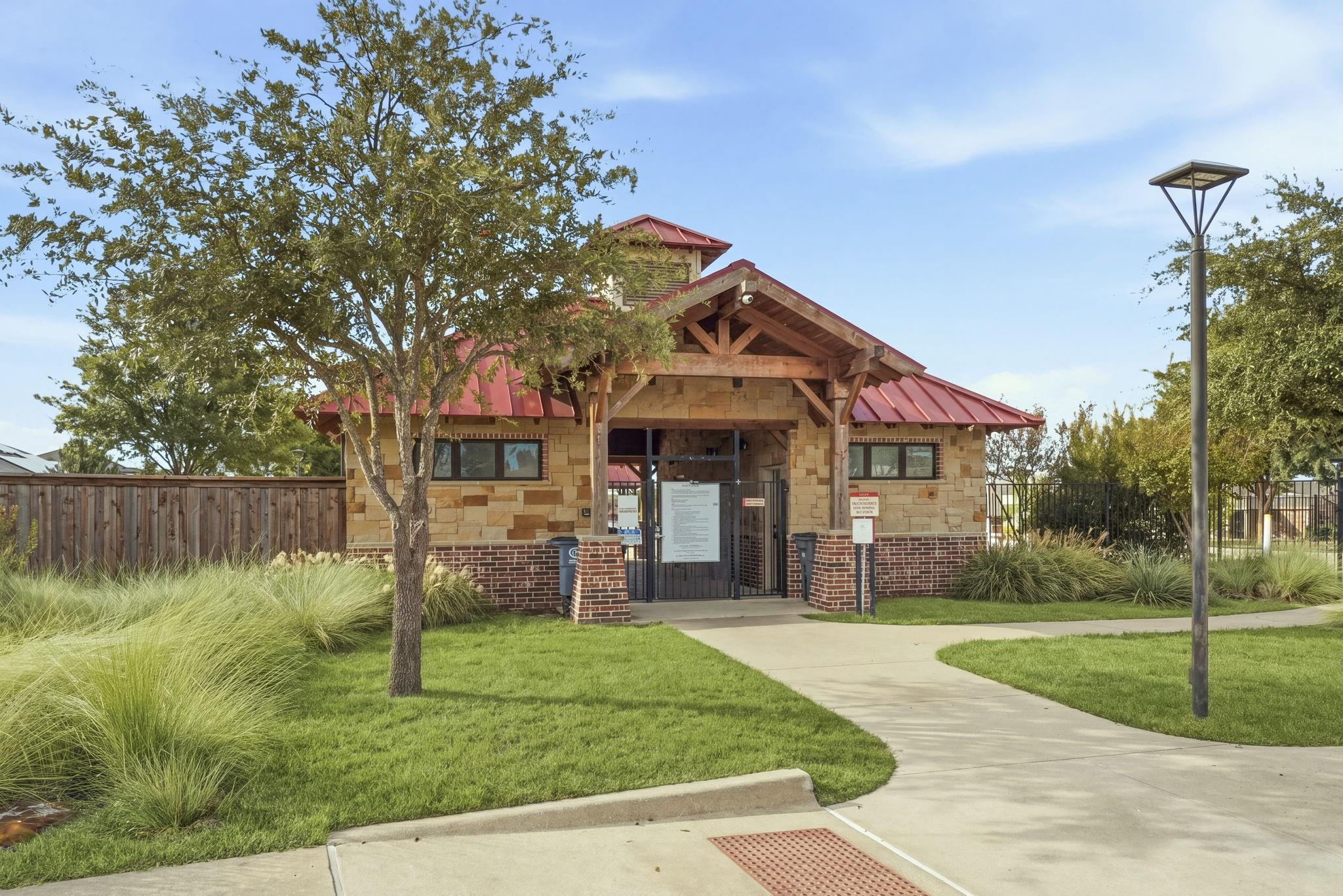 main property photo 24