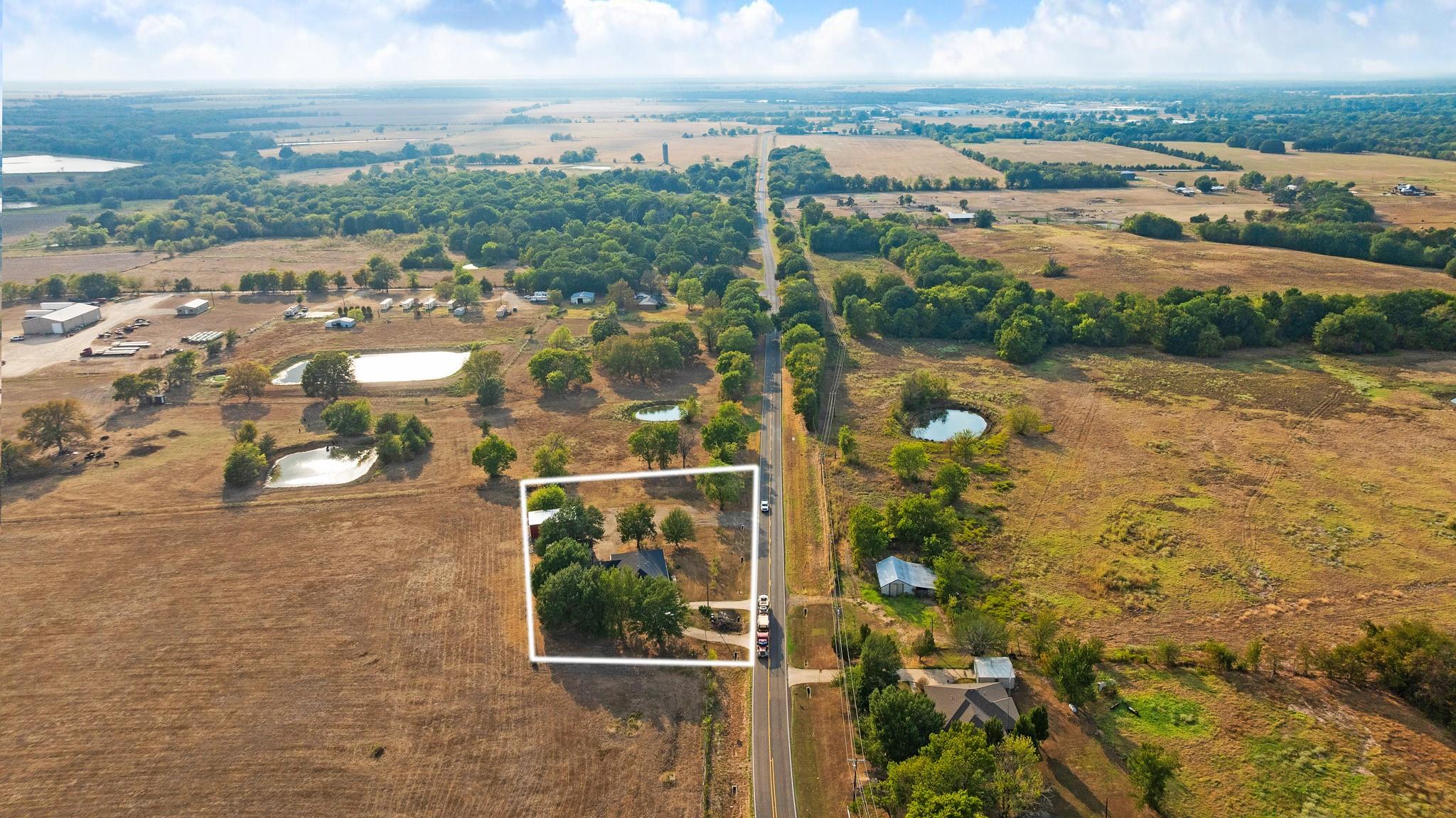 main property photo 35