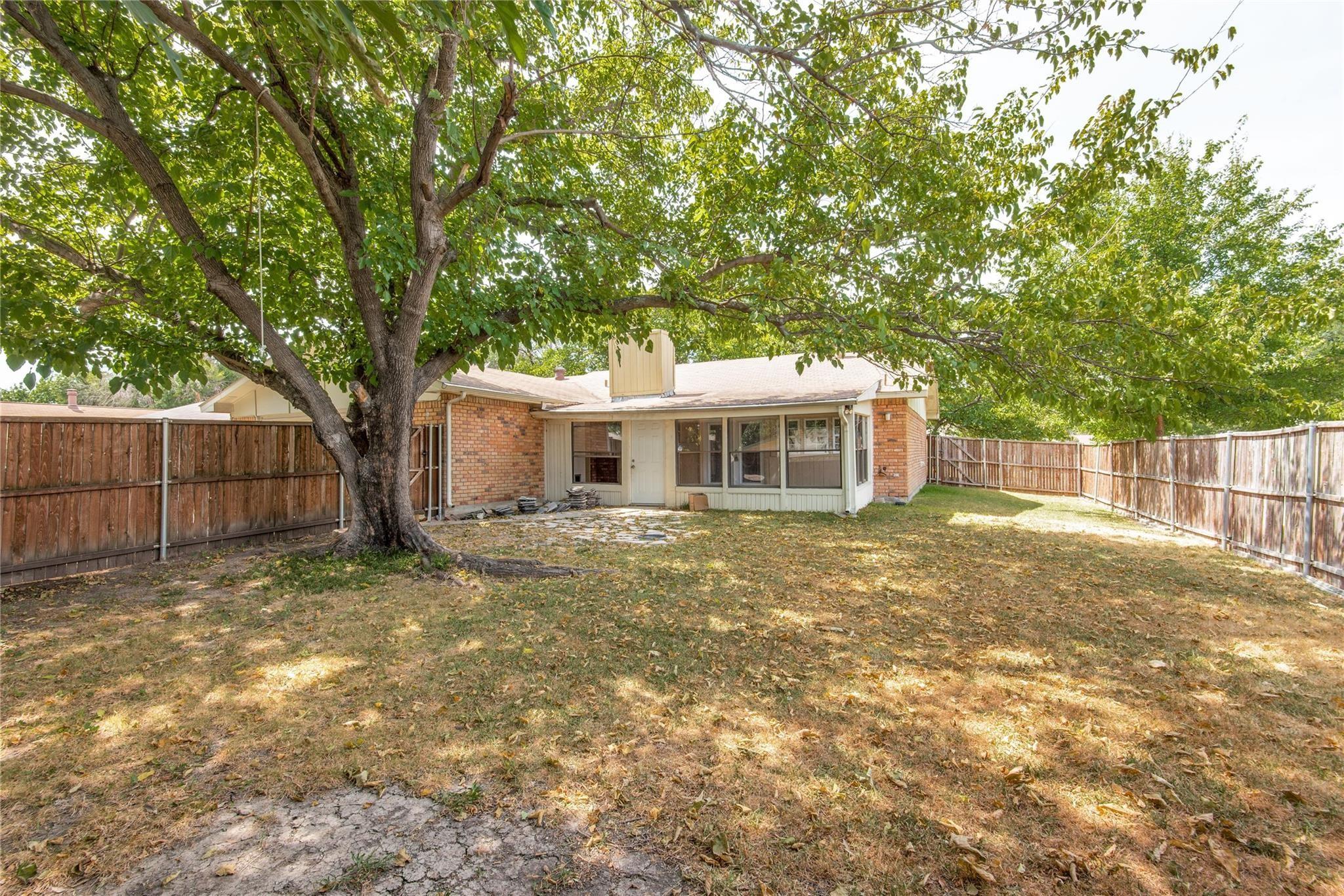 main property photo 16