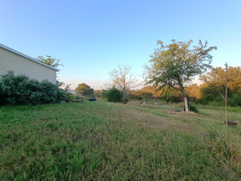 main property photo 23