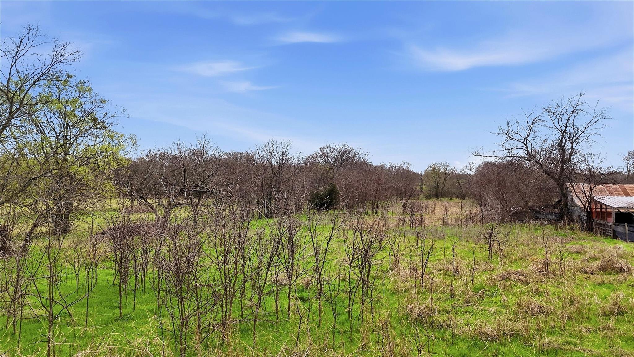 main property photo 16