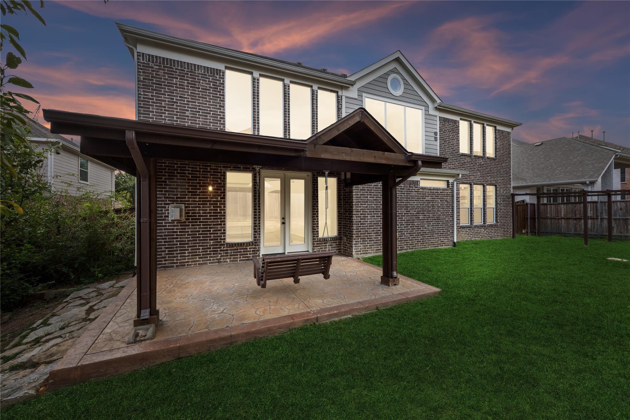 main property photo 32