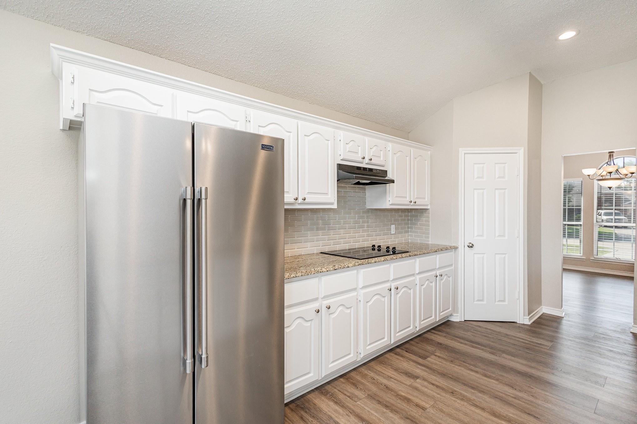 main property photo 7