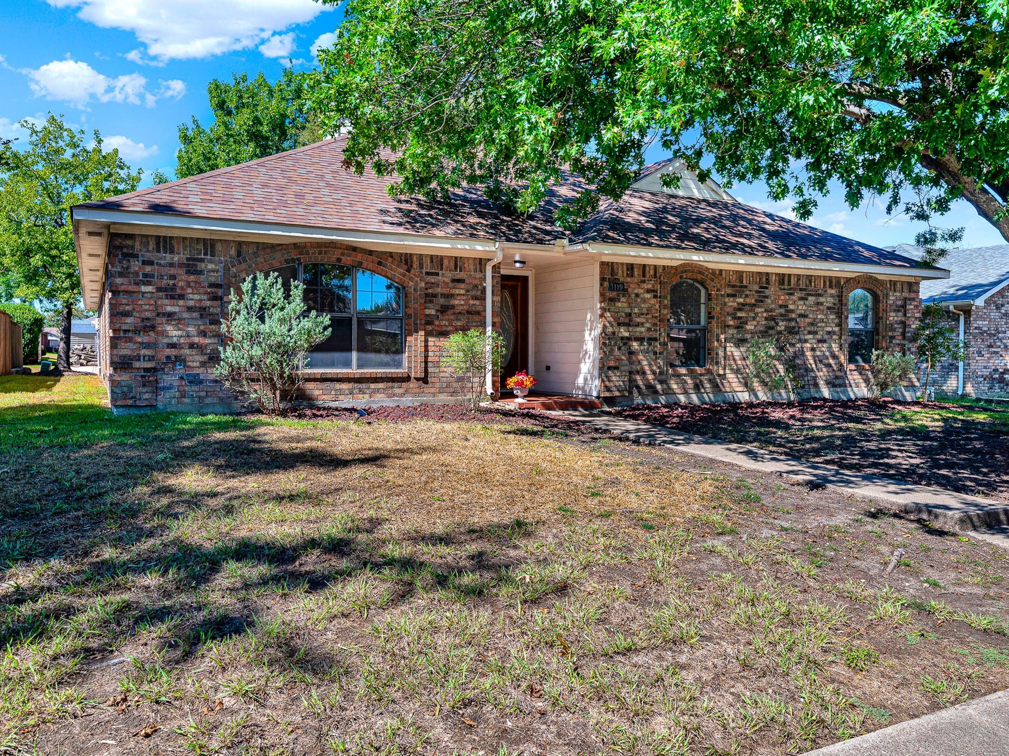 main property photo 3