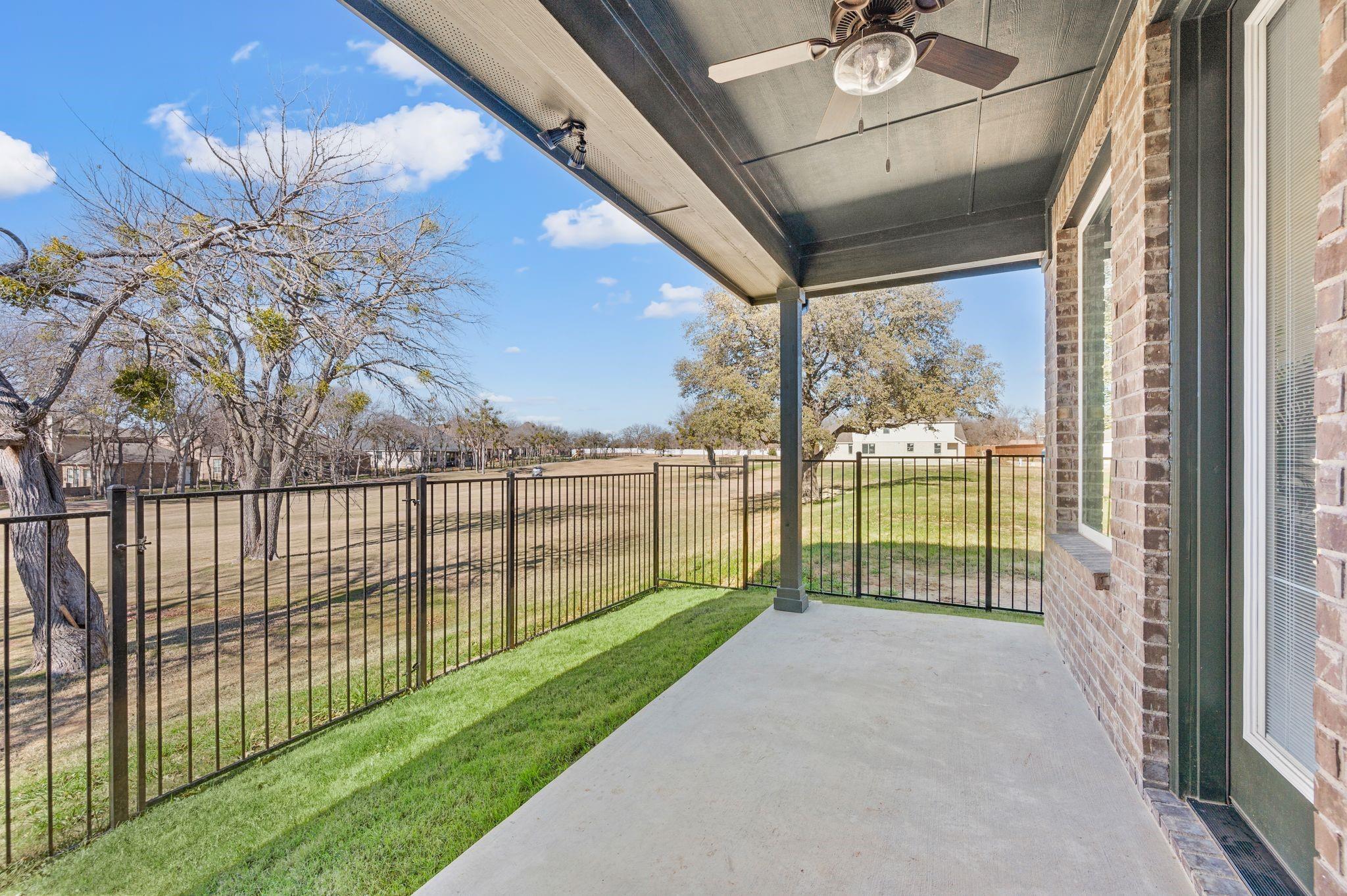 main property photo 32