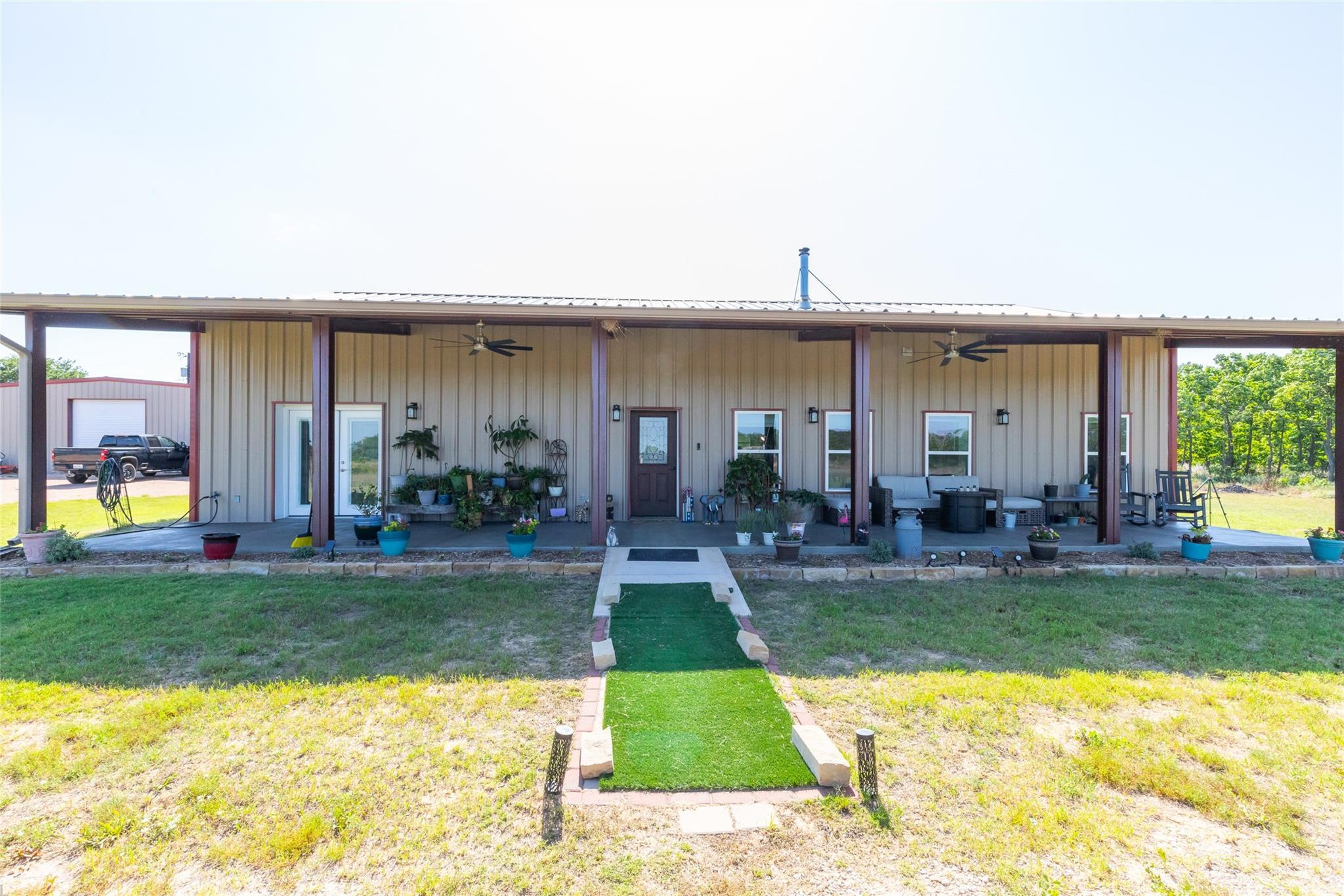 main property photo 38