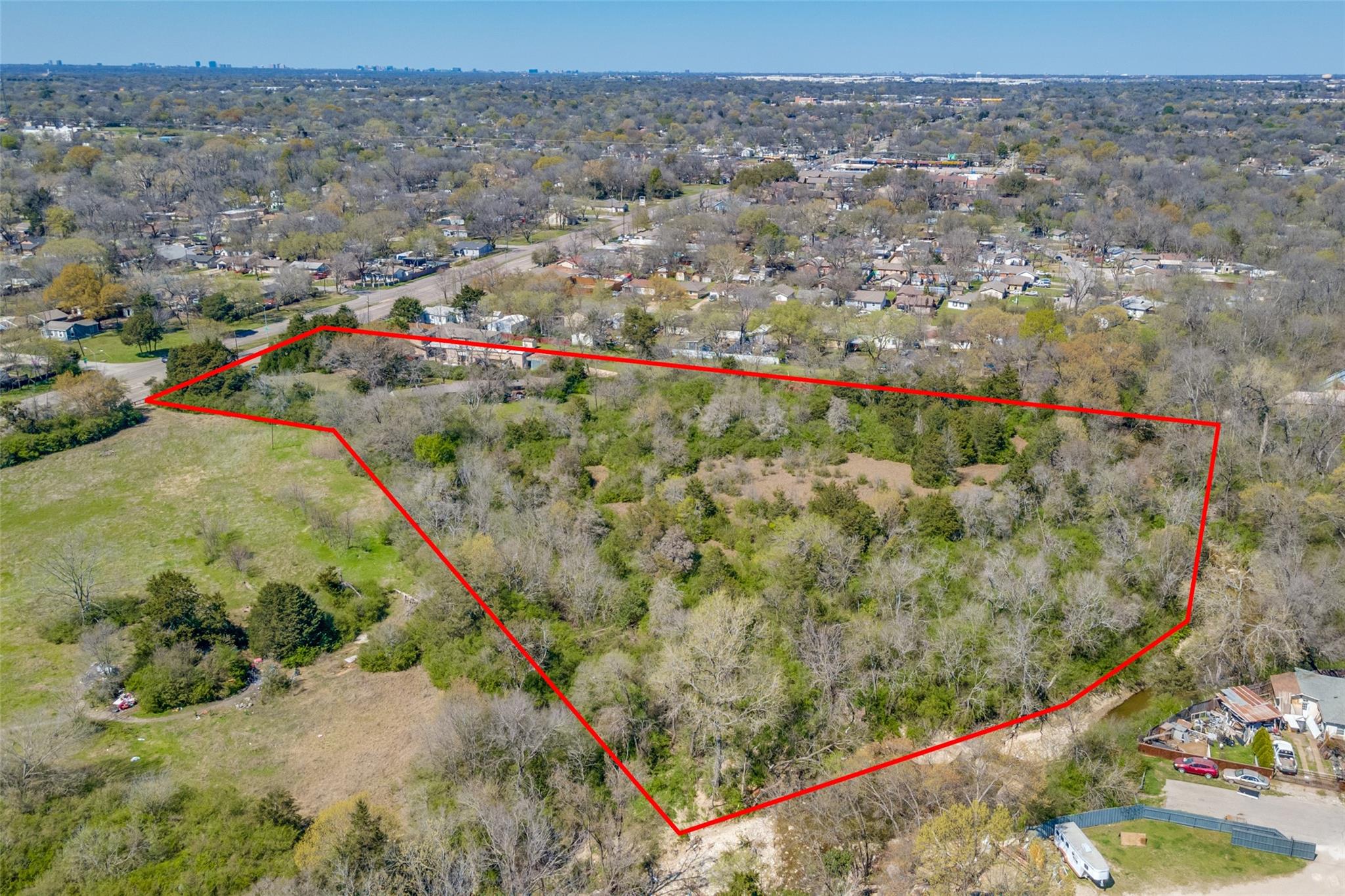 main property photo 6
