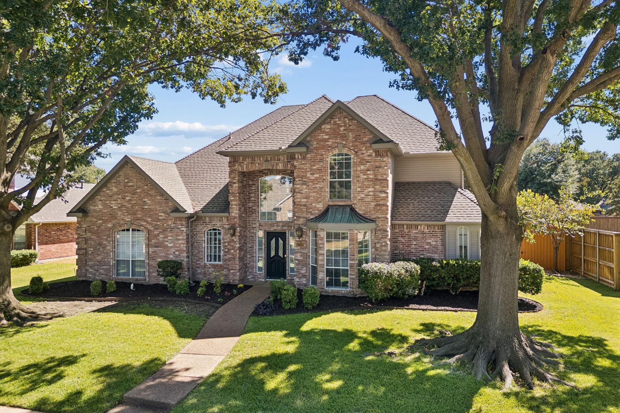 main property photo 37