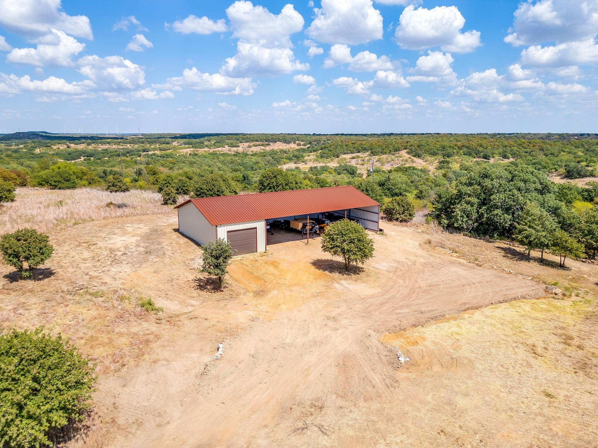 main property photo 31