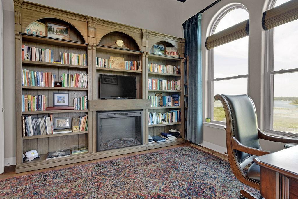 main property photo 36