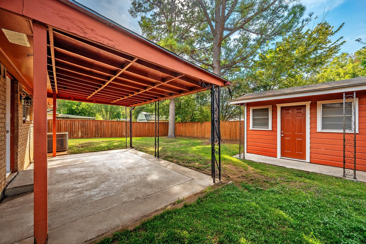 main property photo 26