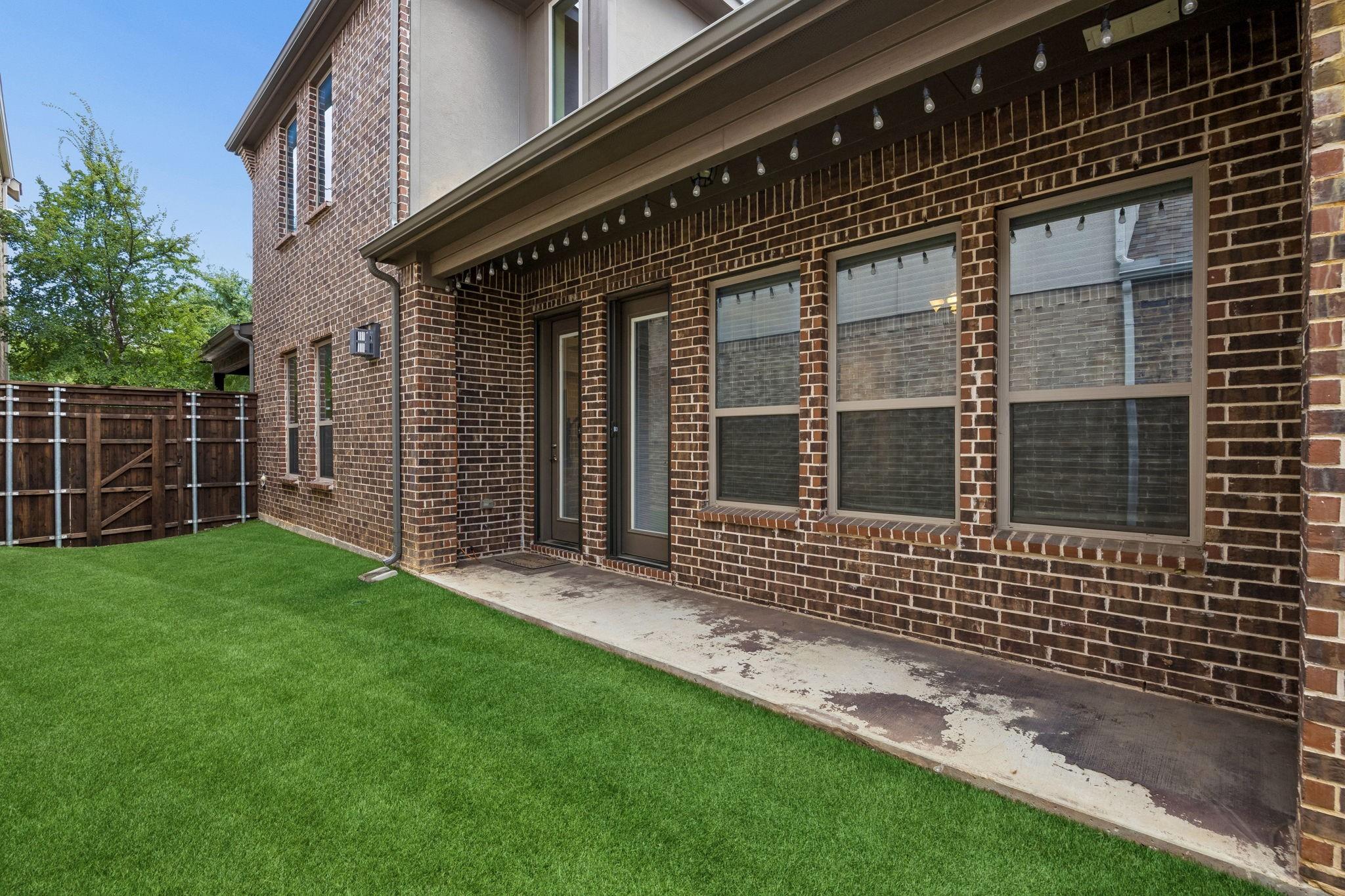 main property photo 32