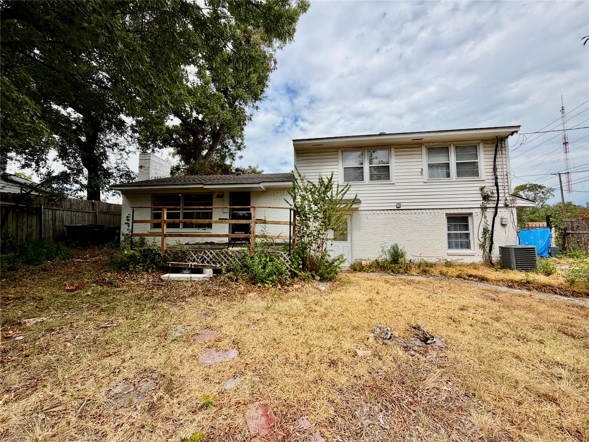main property photo 28