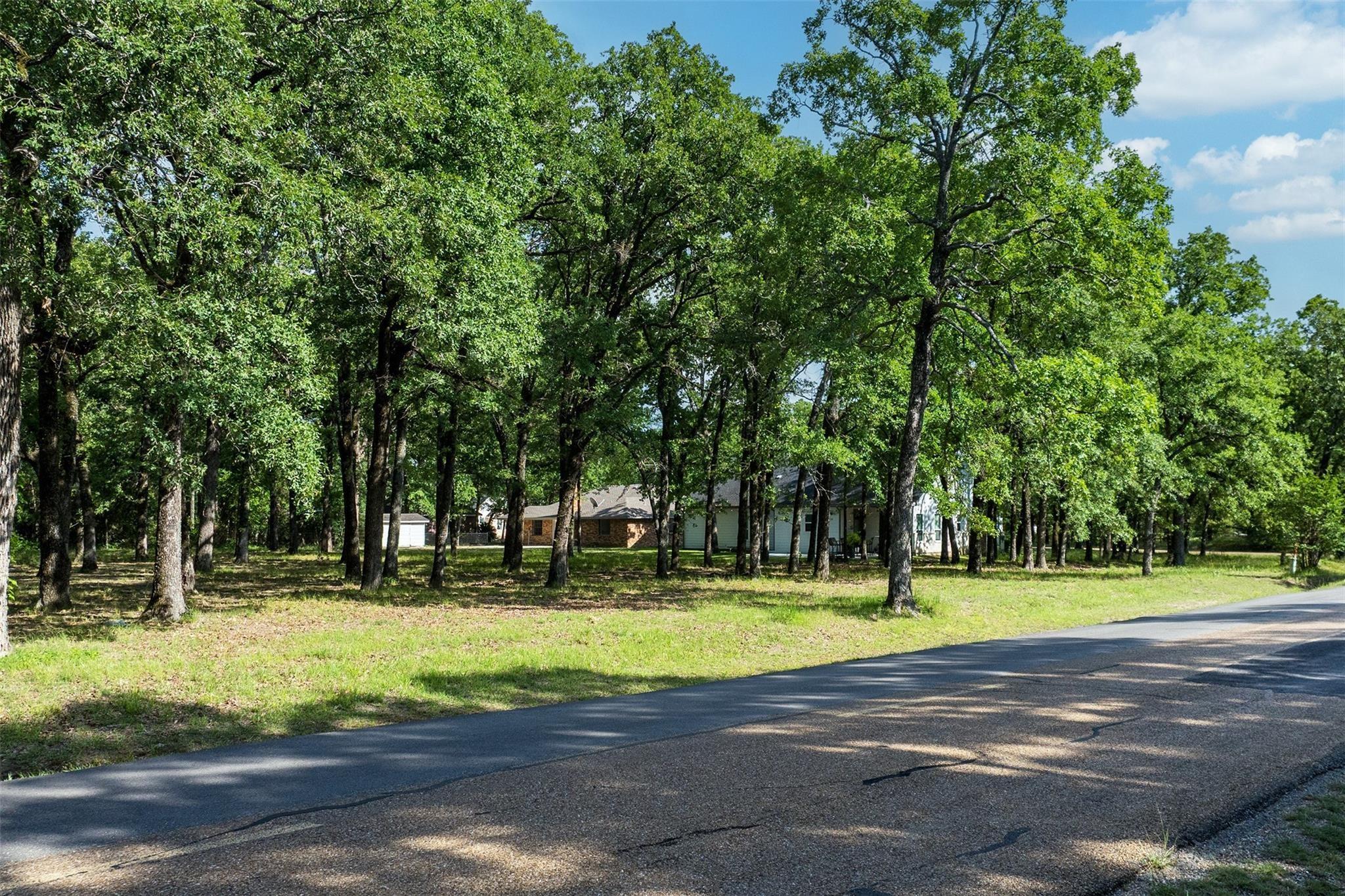 main property photo 7