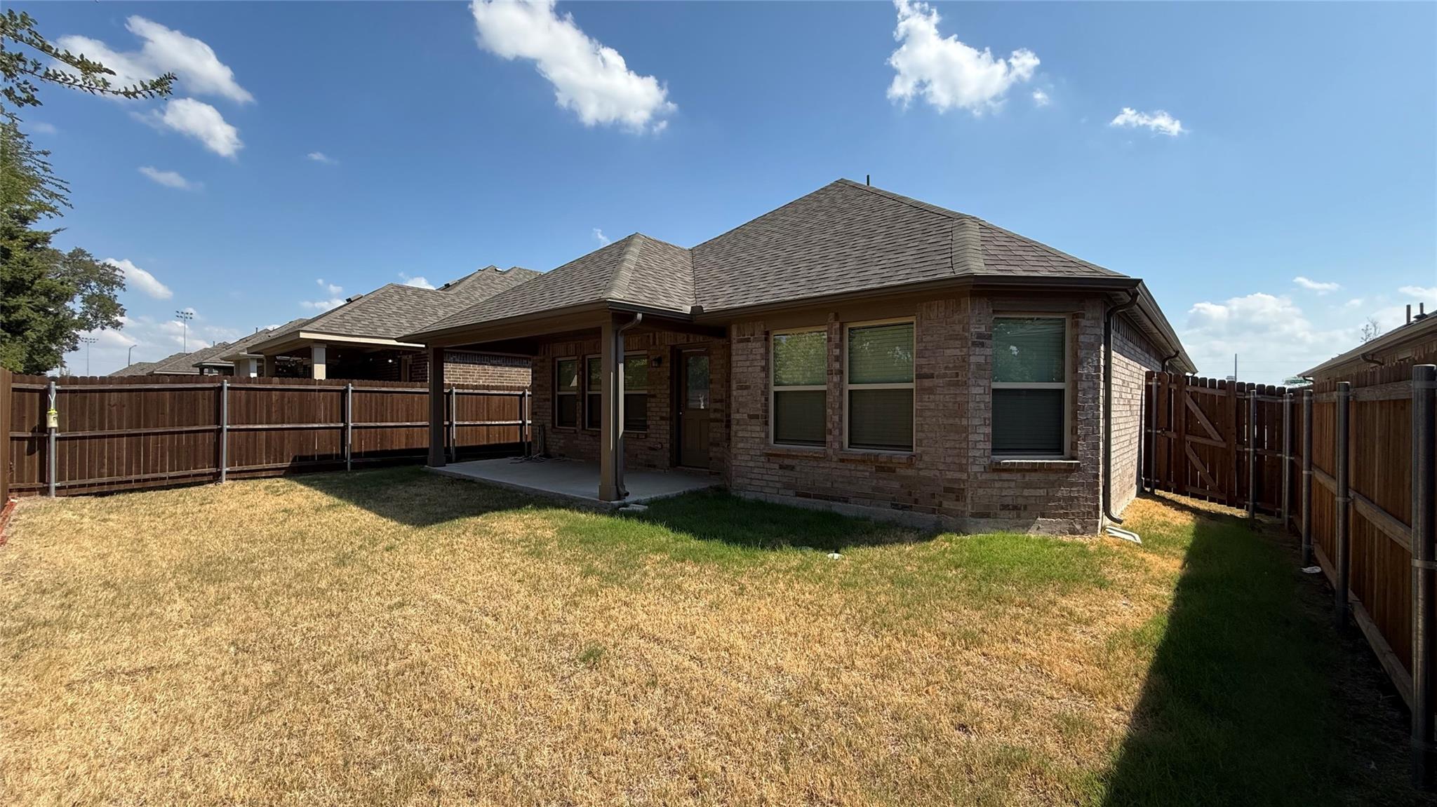main property photo 21