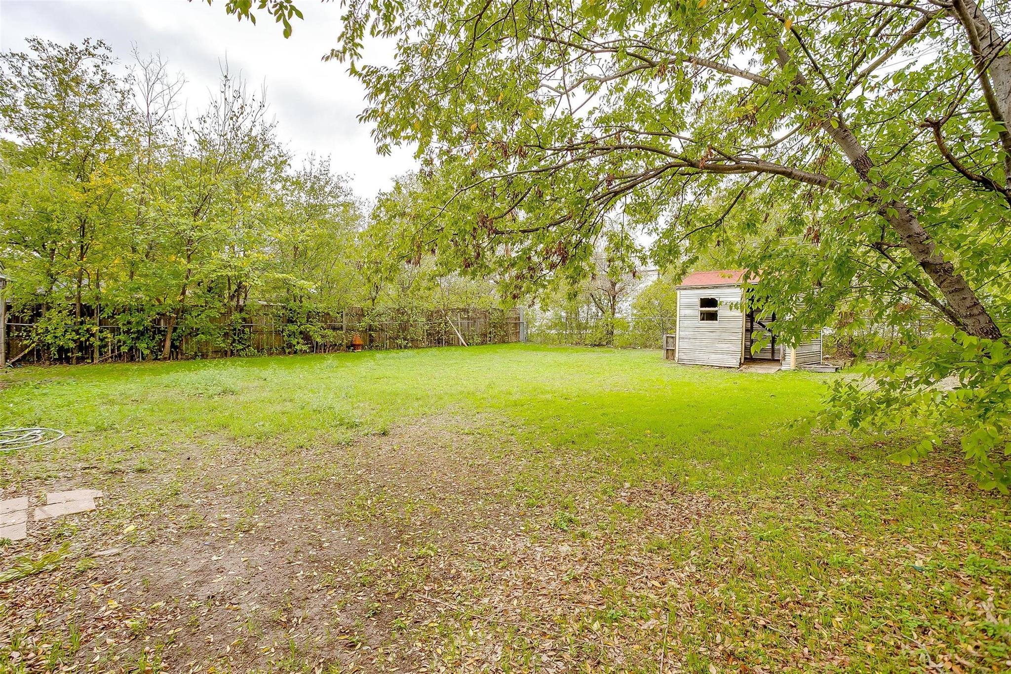 main property photo 26
