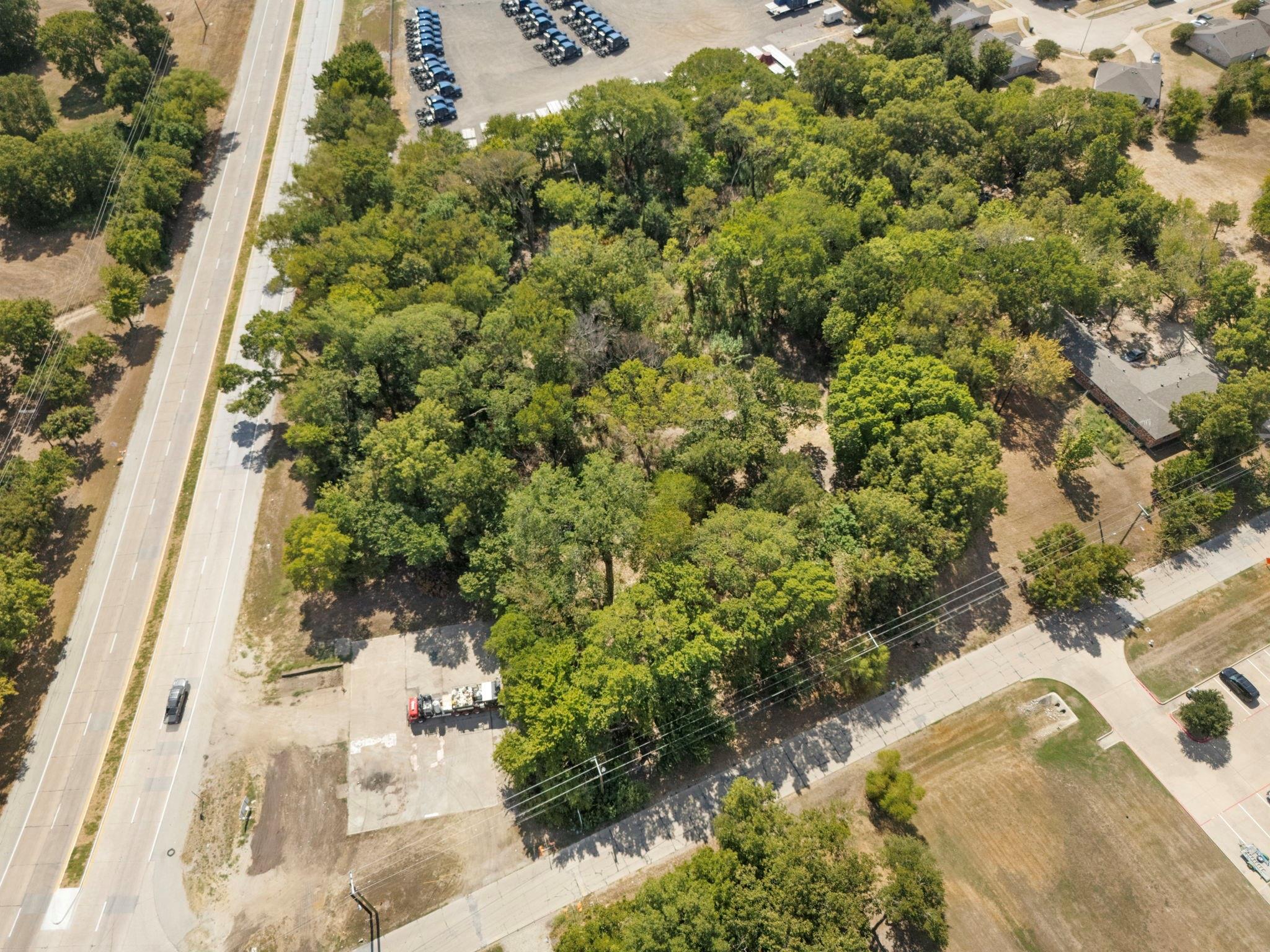 main property photo 4