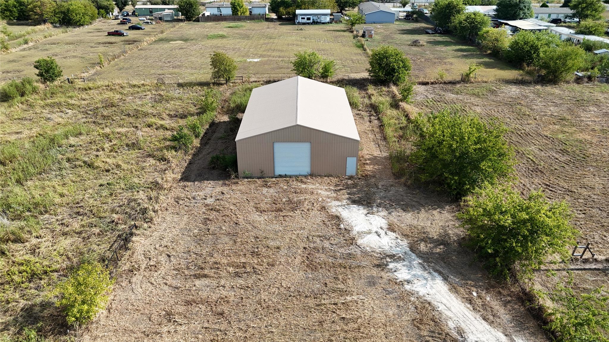 main property photo 7
