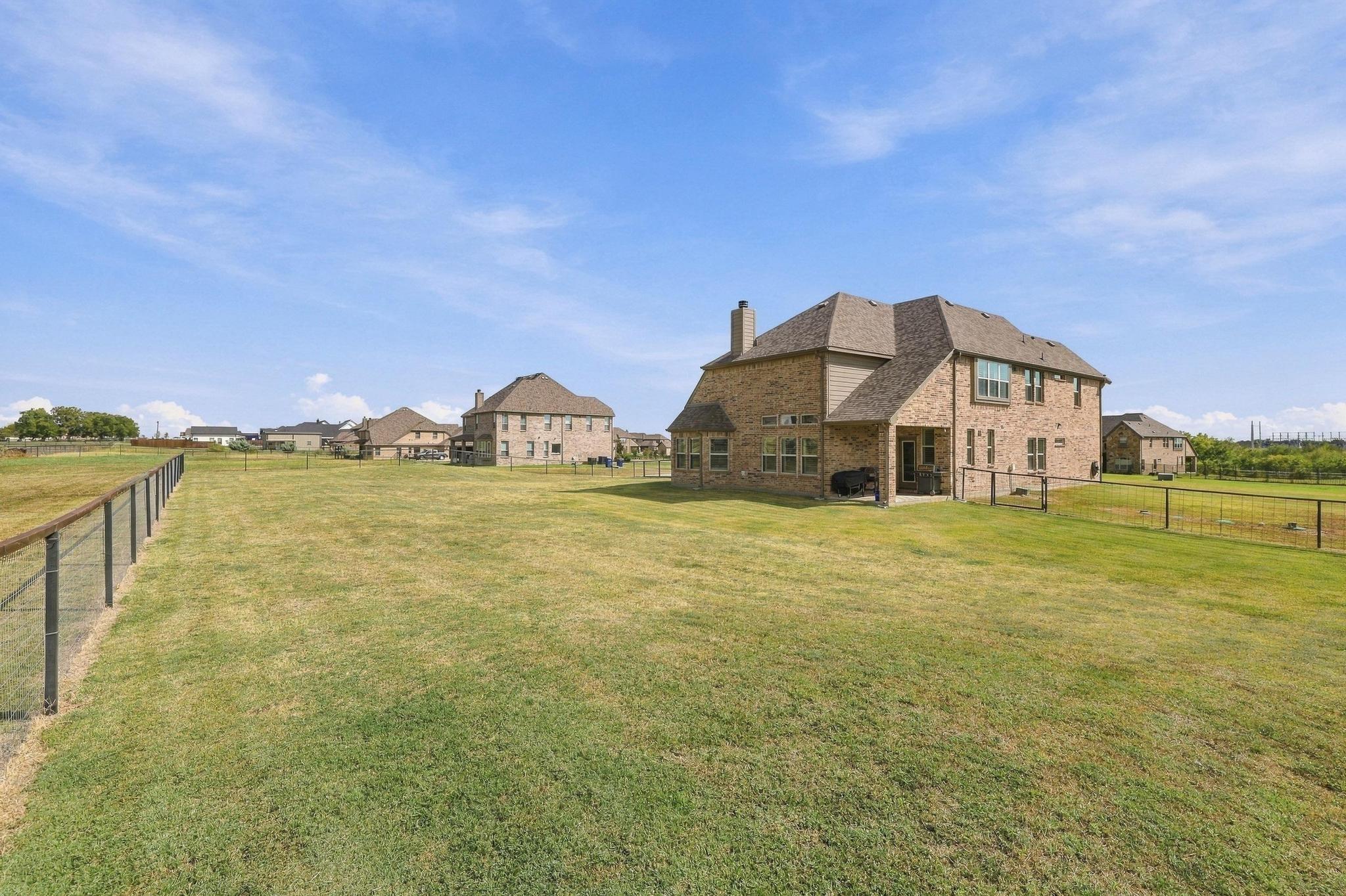main property photo 36
