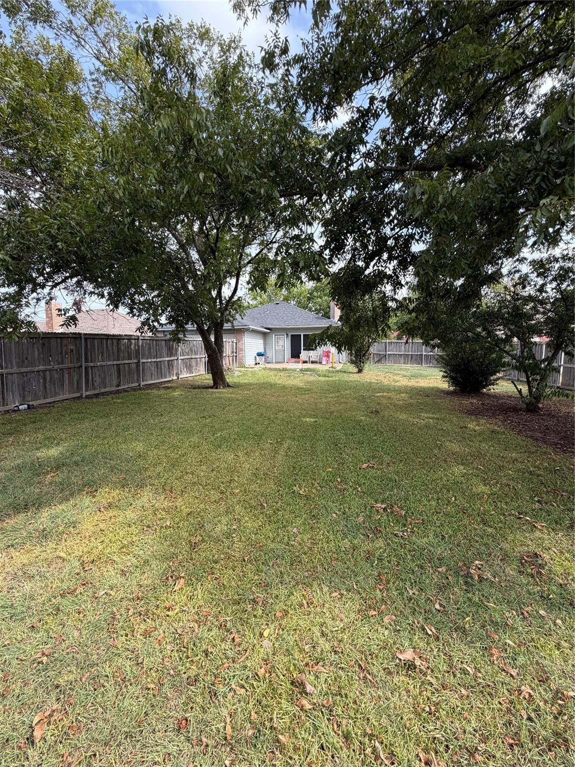 main property photo 31