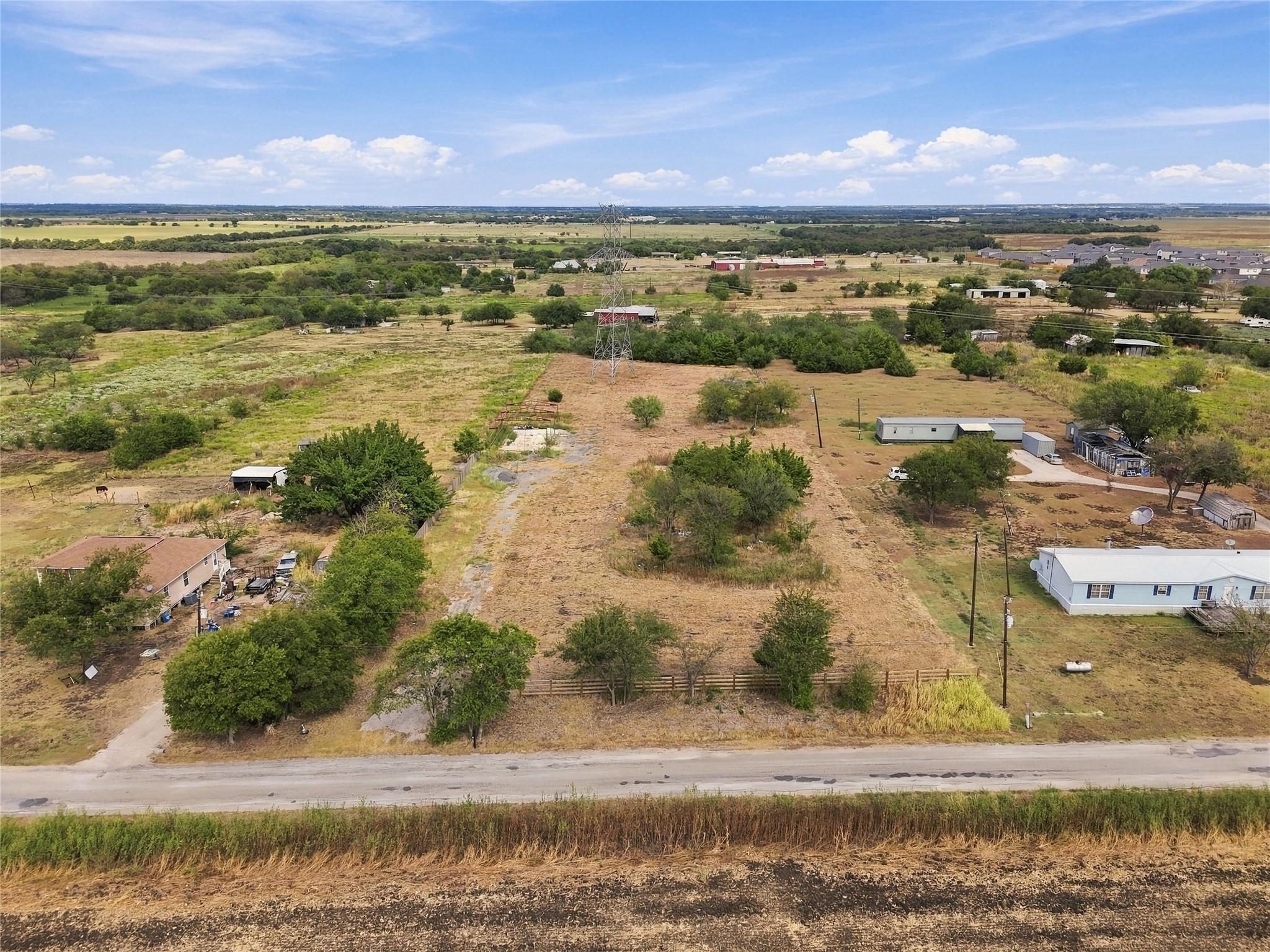 main property photo 4