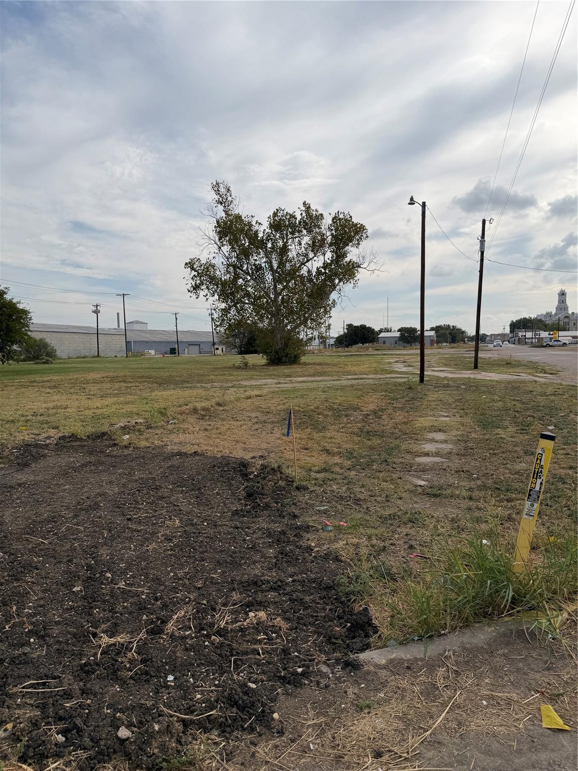 main property photo 17
