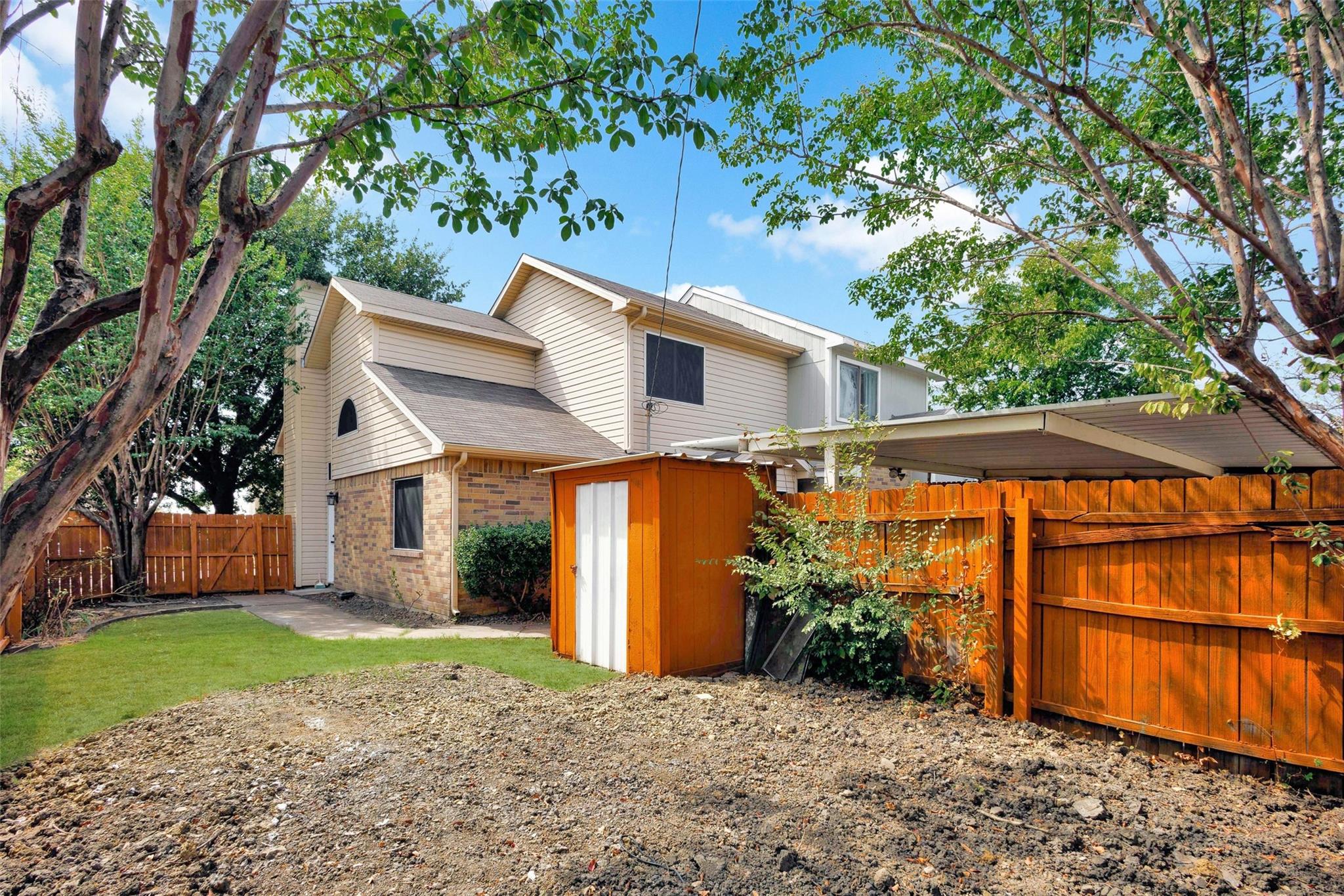 main property photo 10