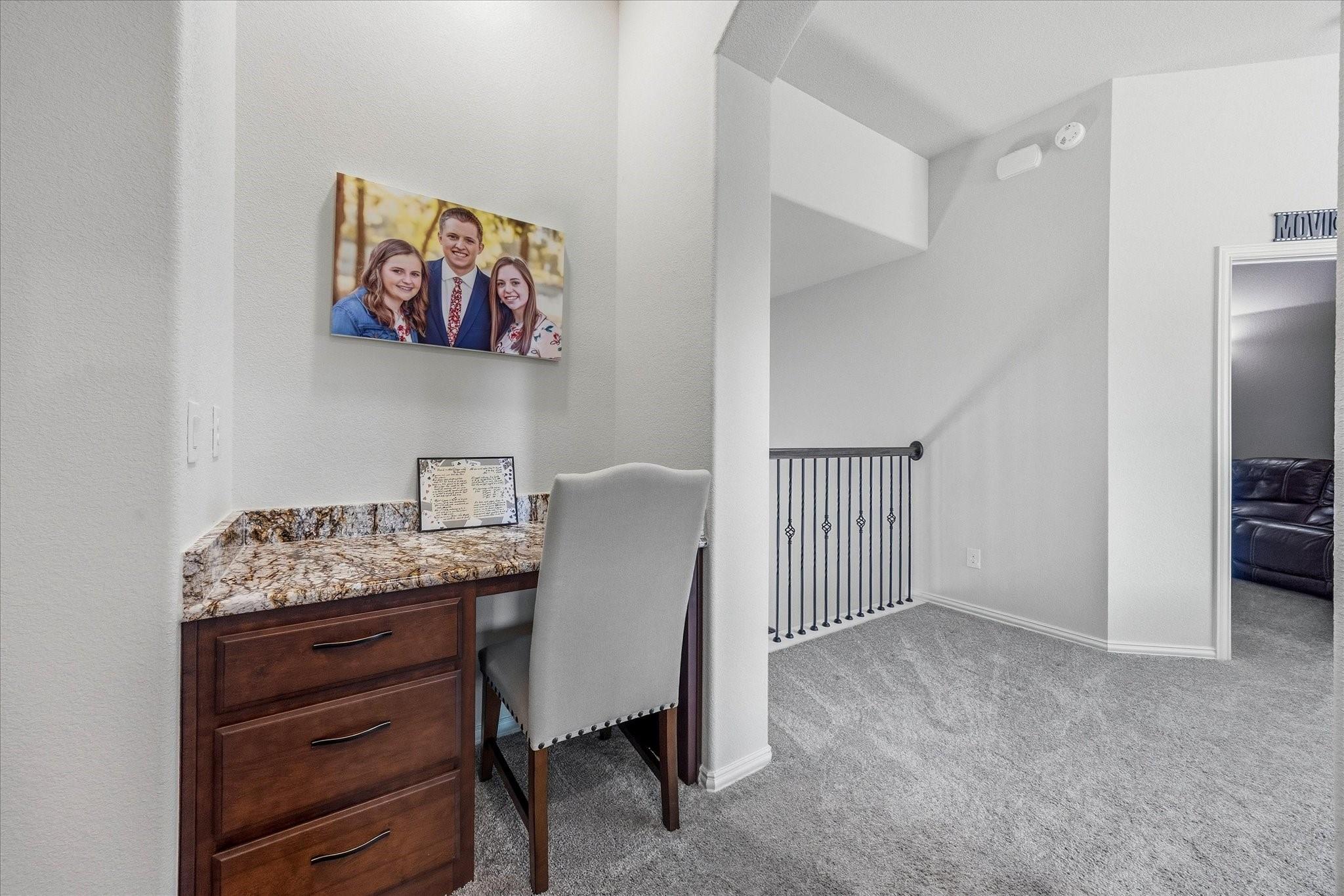 main property photo 28