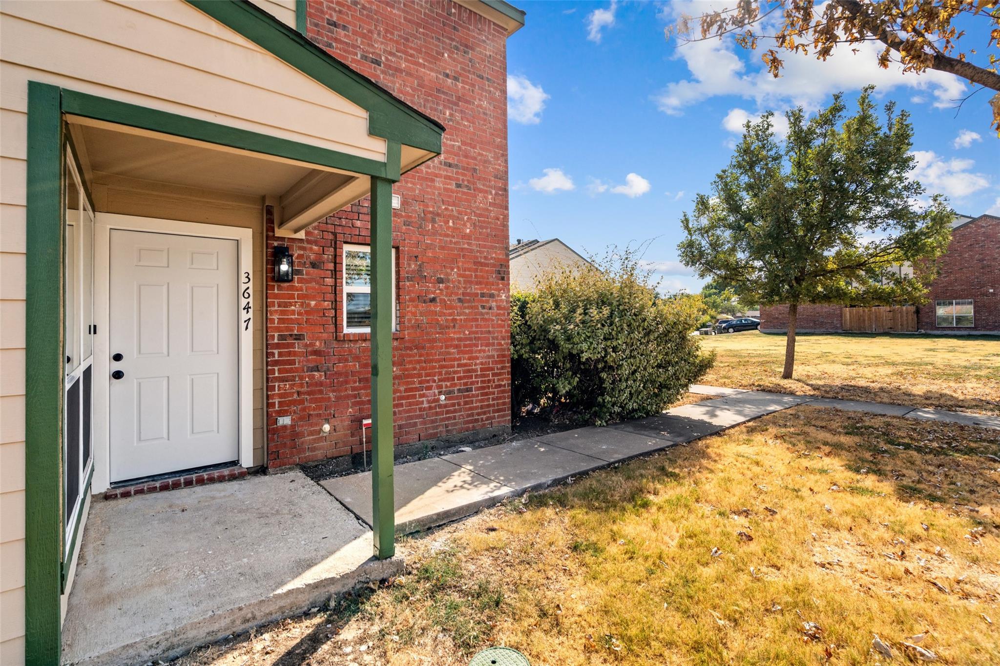 main property photo 19