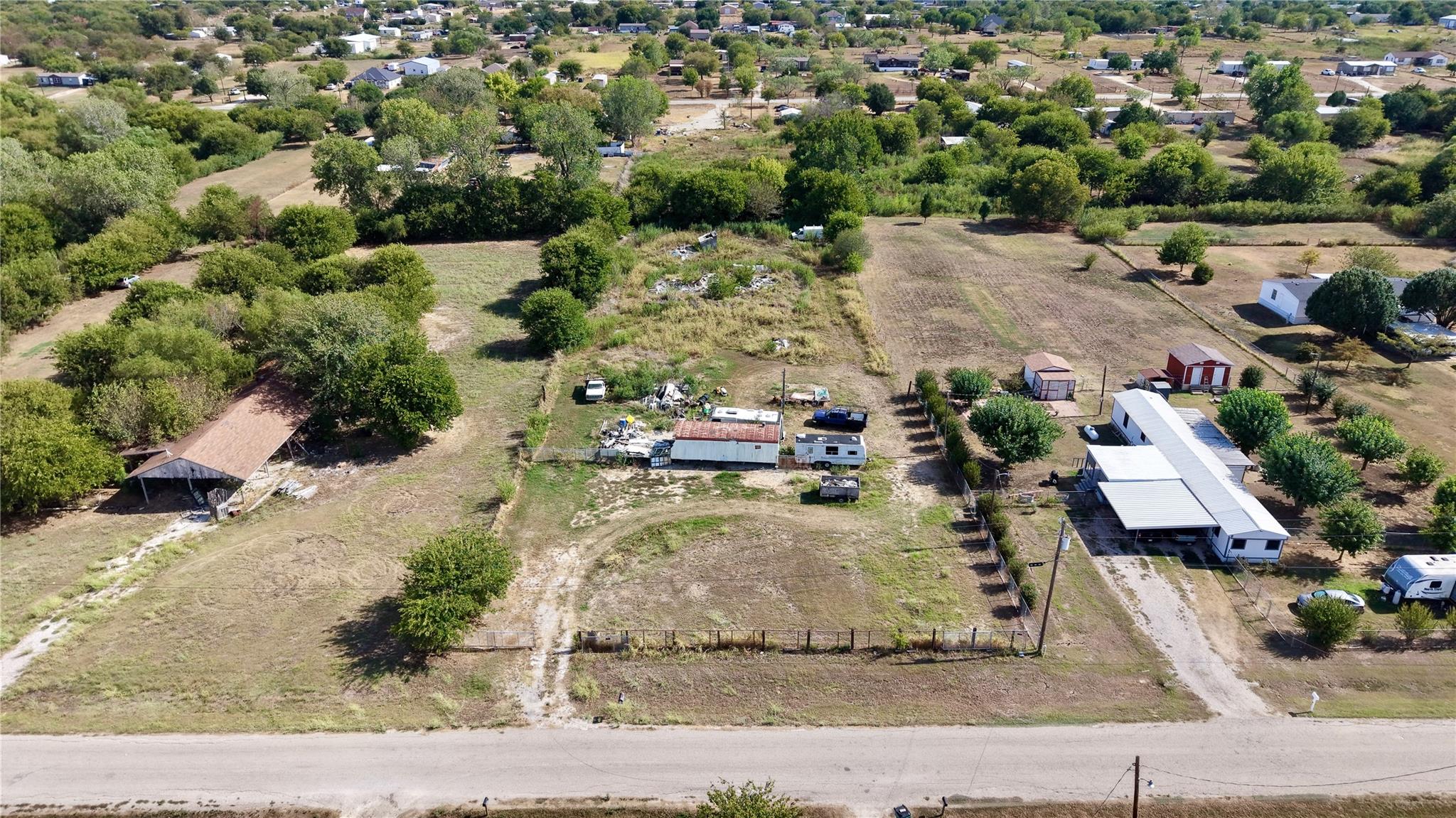 main property photo 2