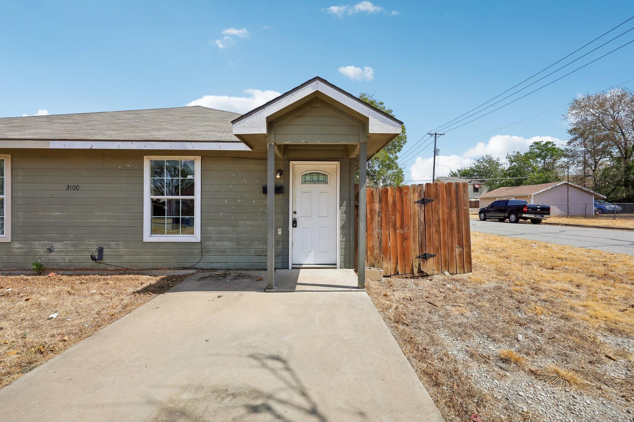 main property photo 17