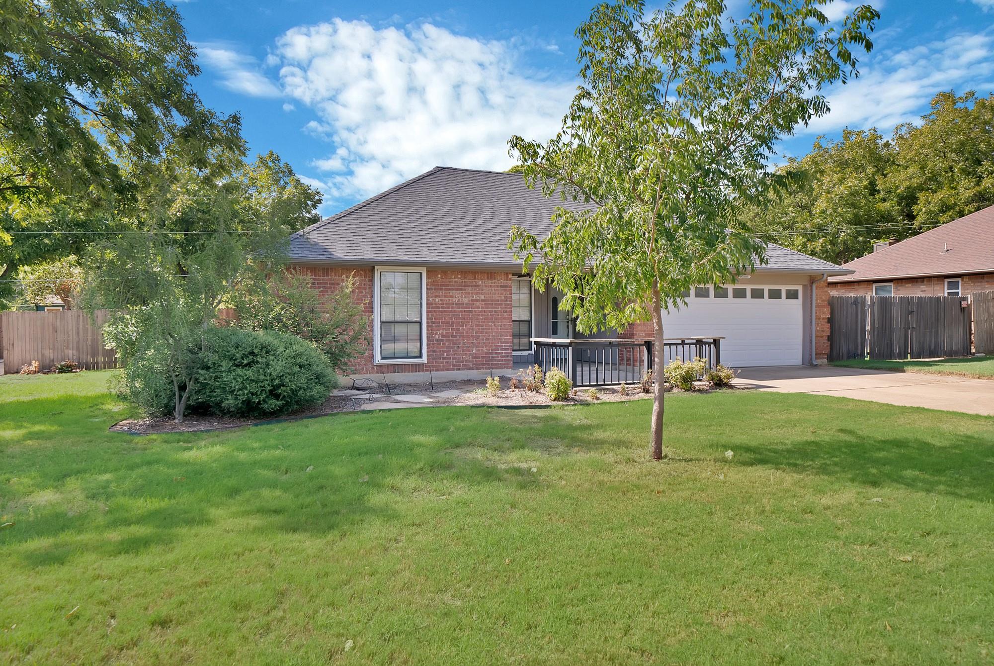main property photo 2