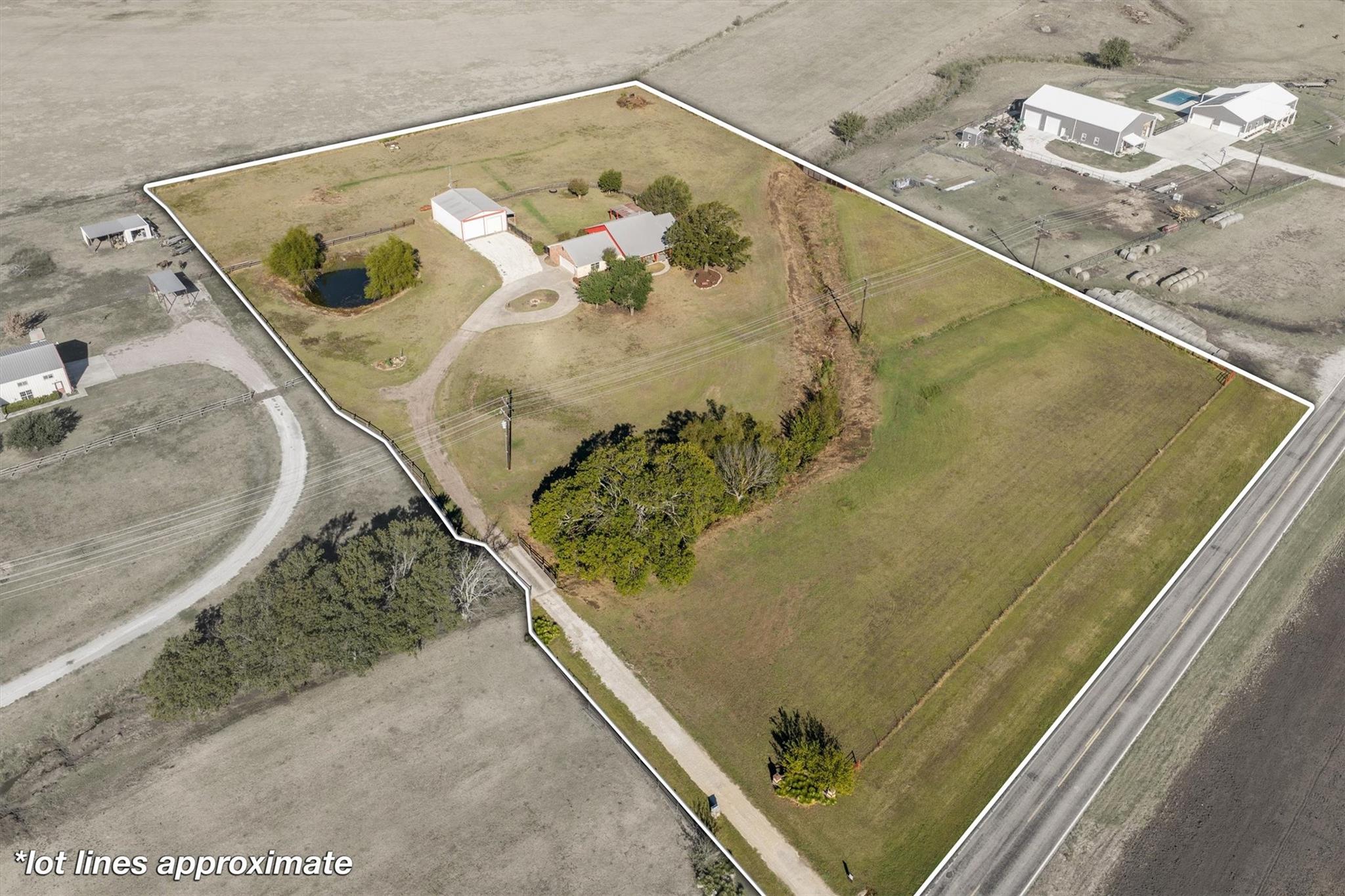 main property photo 37