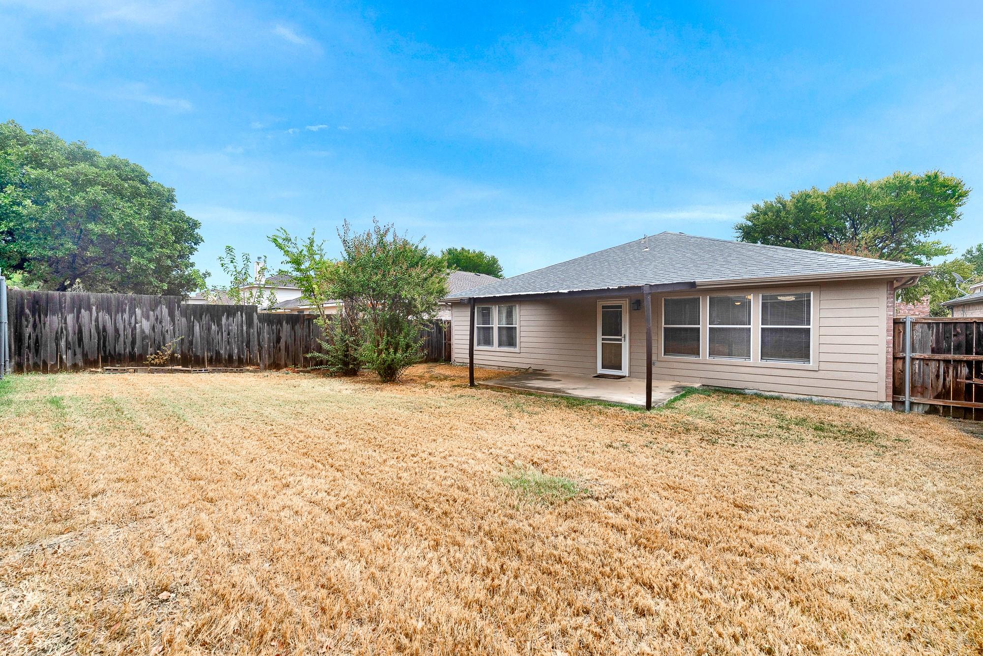 main property photo 24