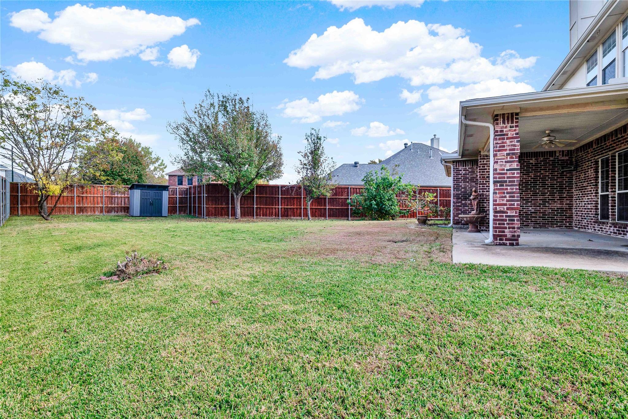main property photo 31