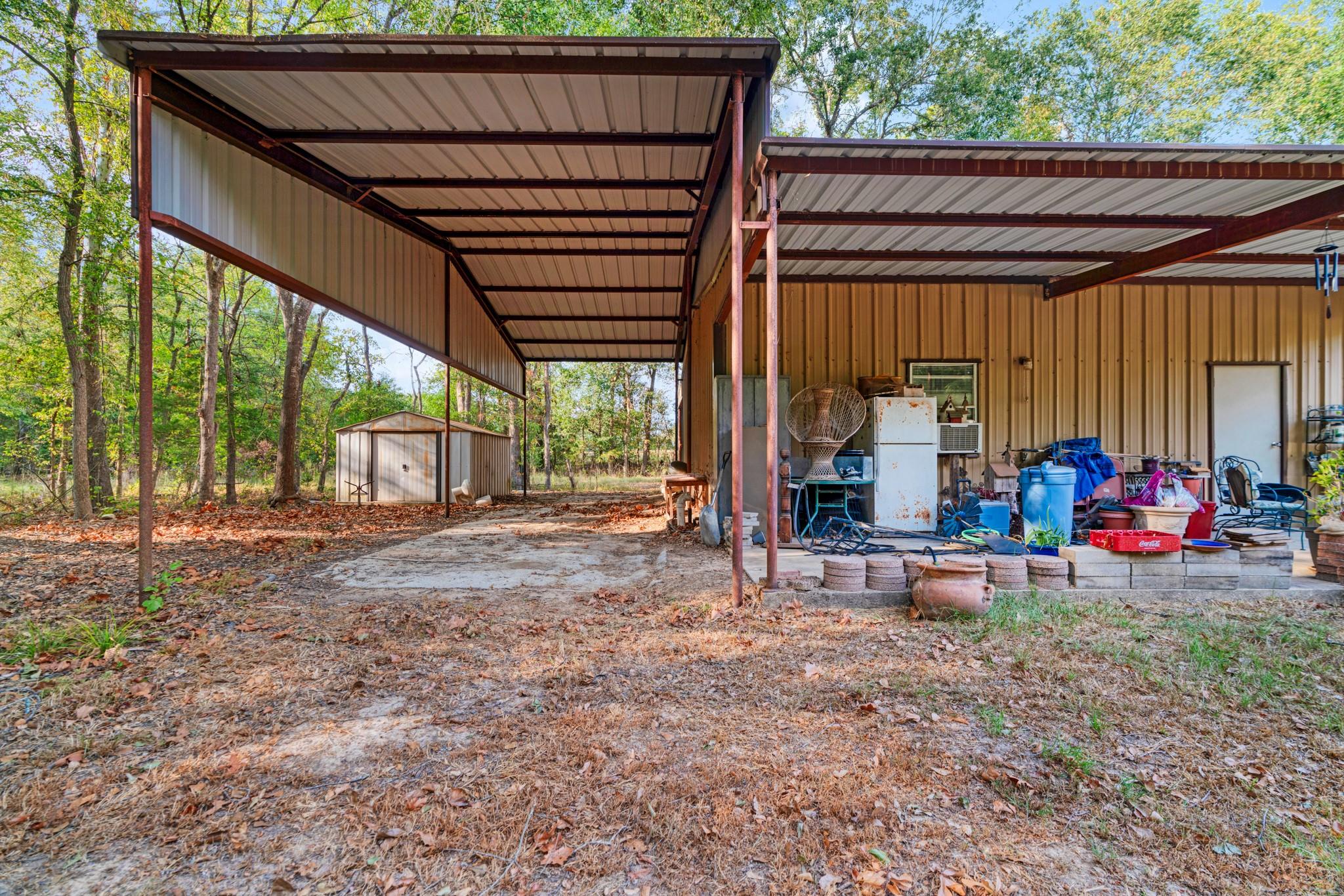 main property photo 21