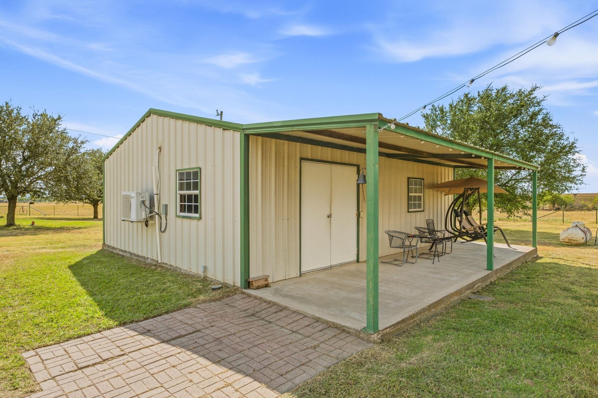 main property photo 24