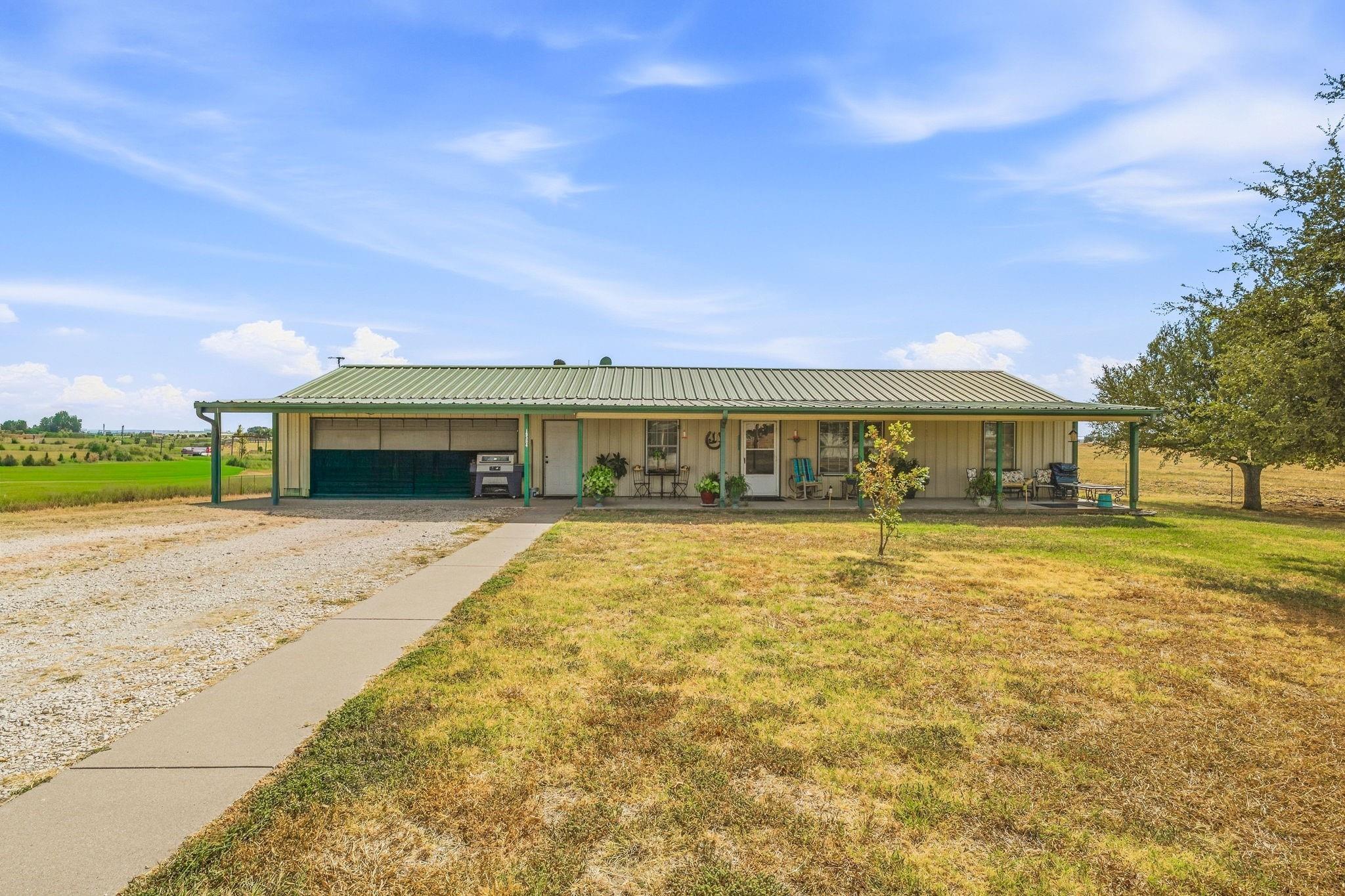 main property photo 34