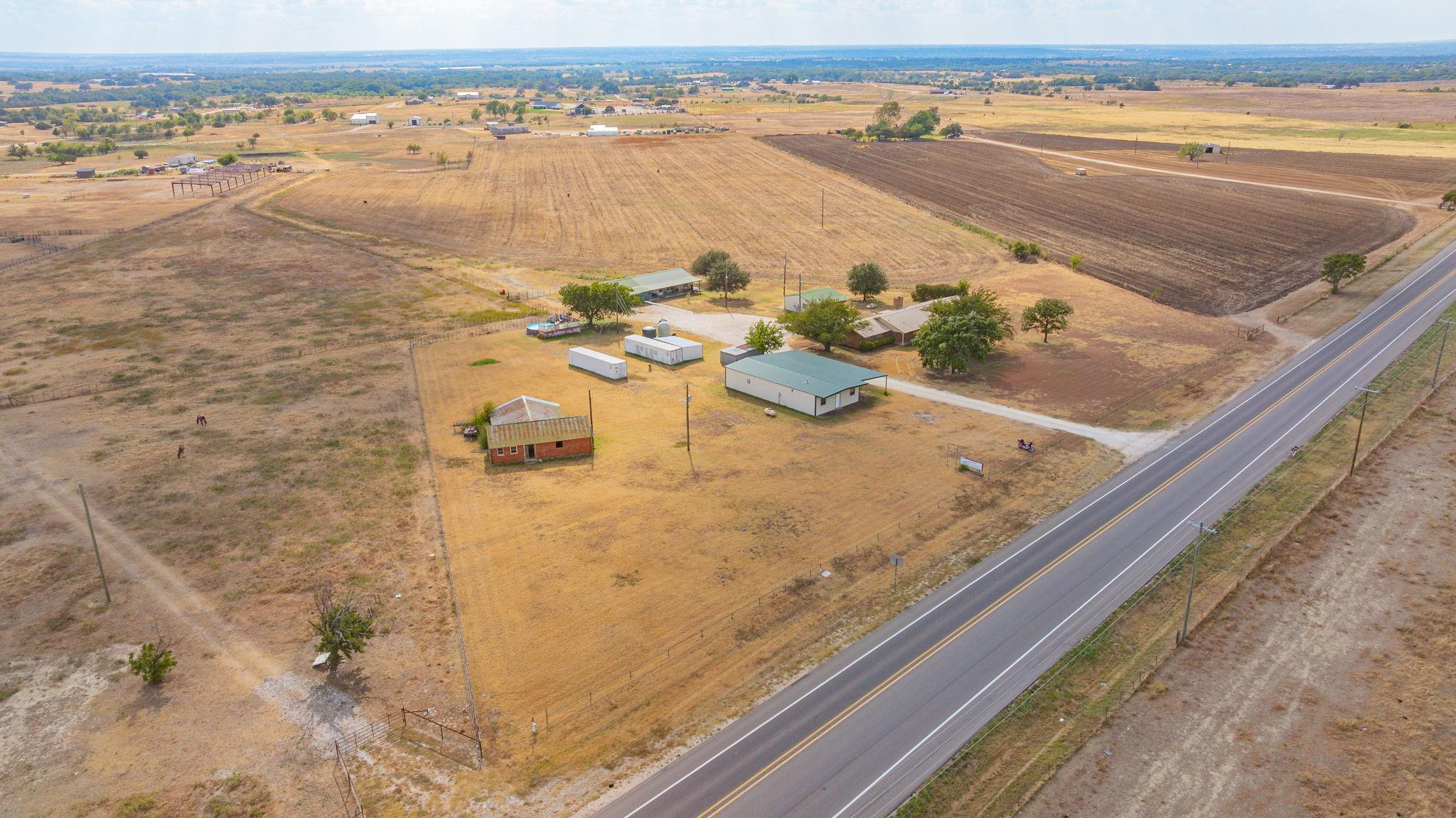 main property photo 5