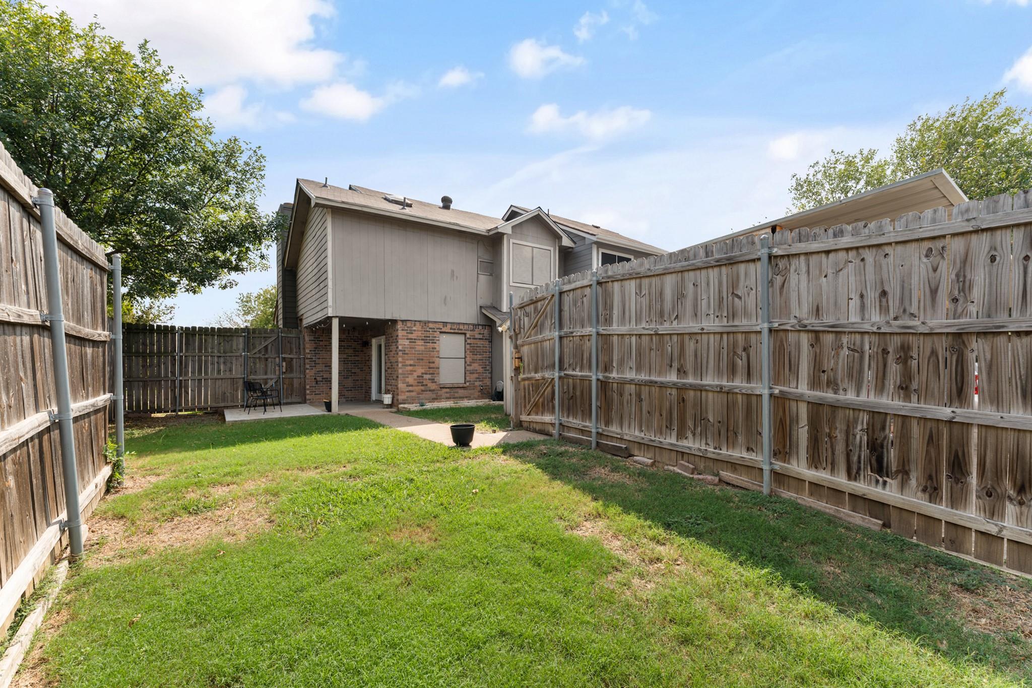main property photo 27