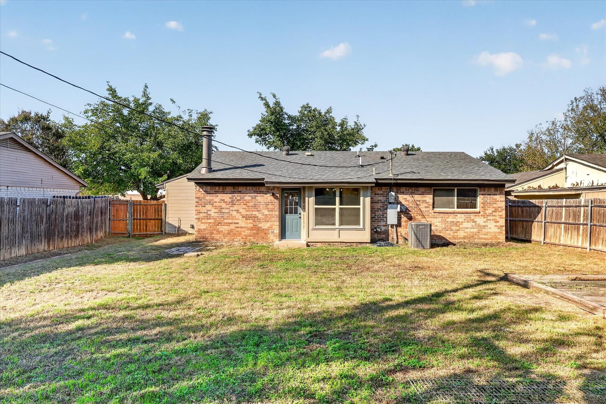 main property photo 30