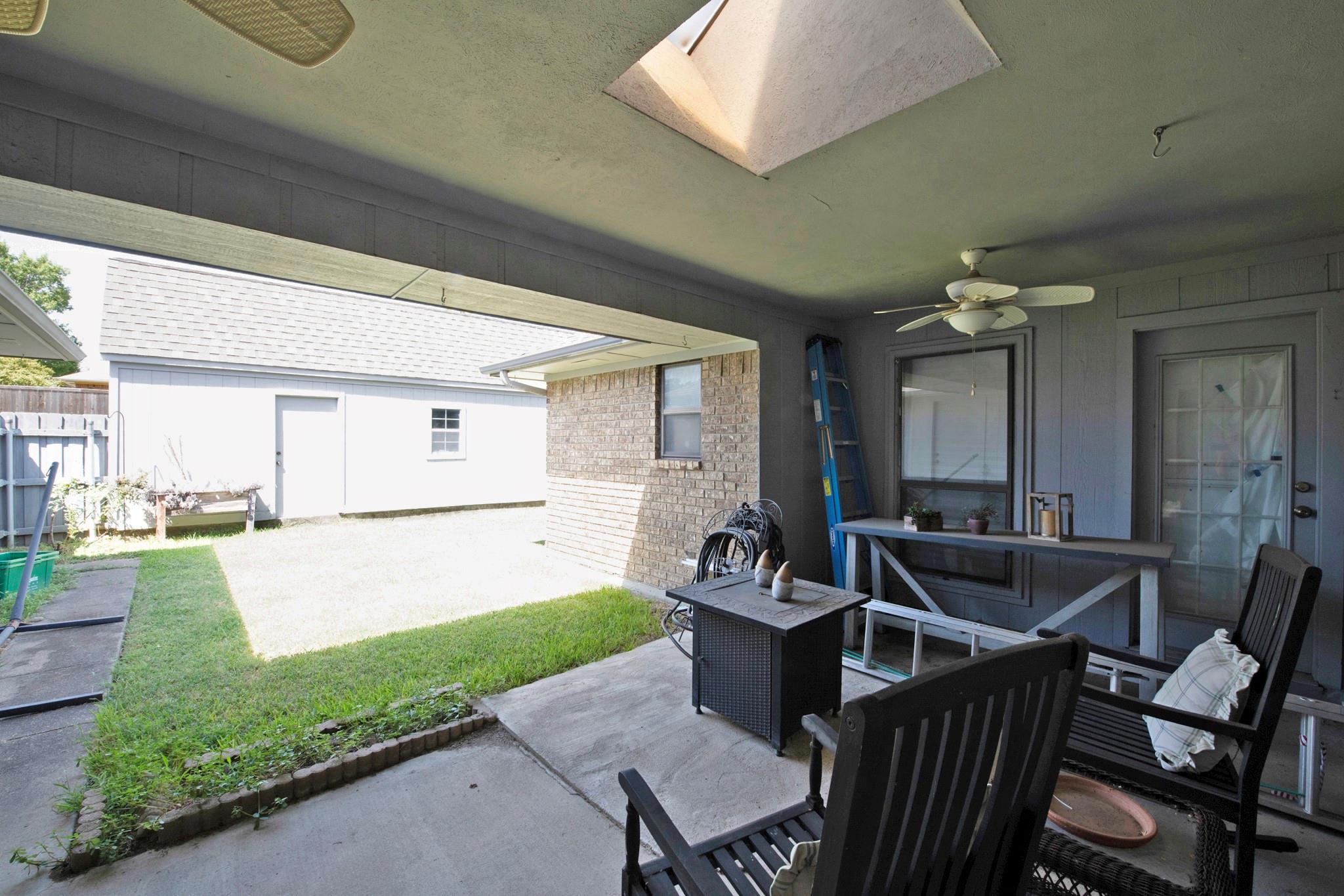 main property photo 29