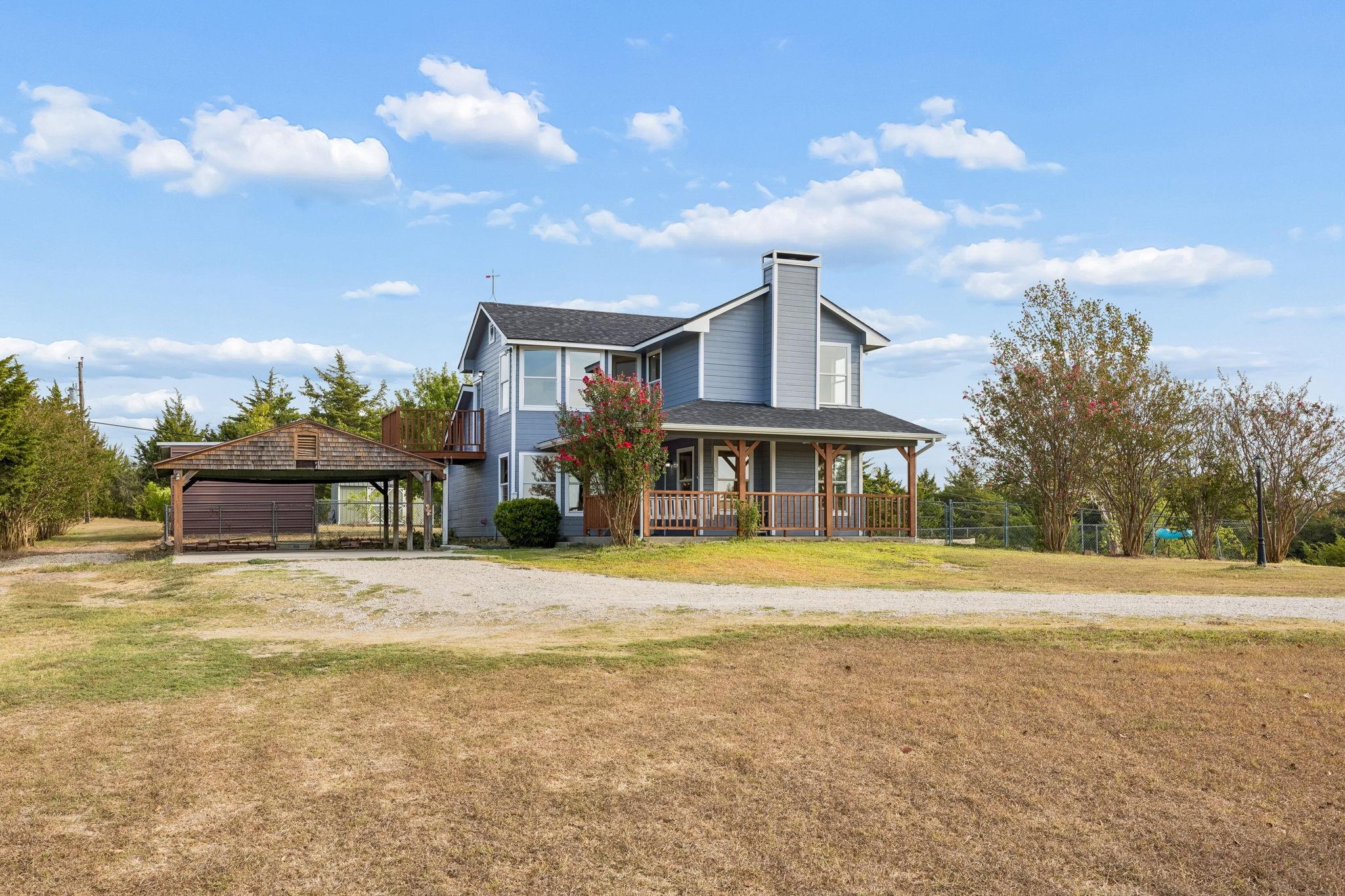 main property photo 3