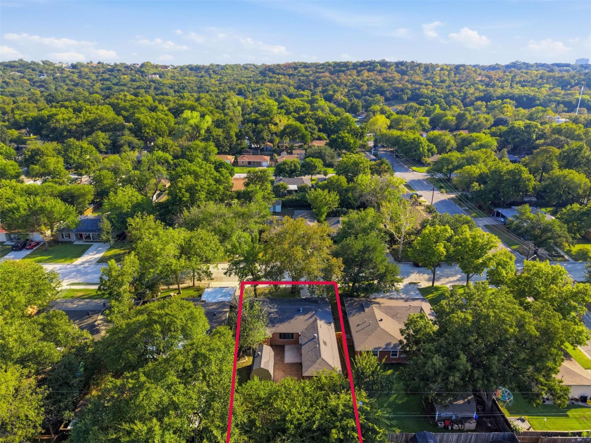 main property photo 32